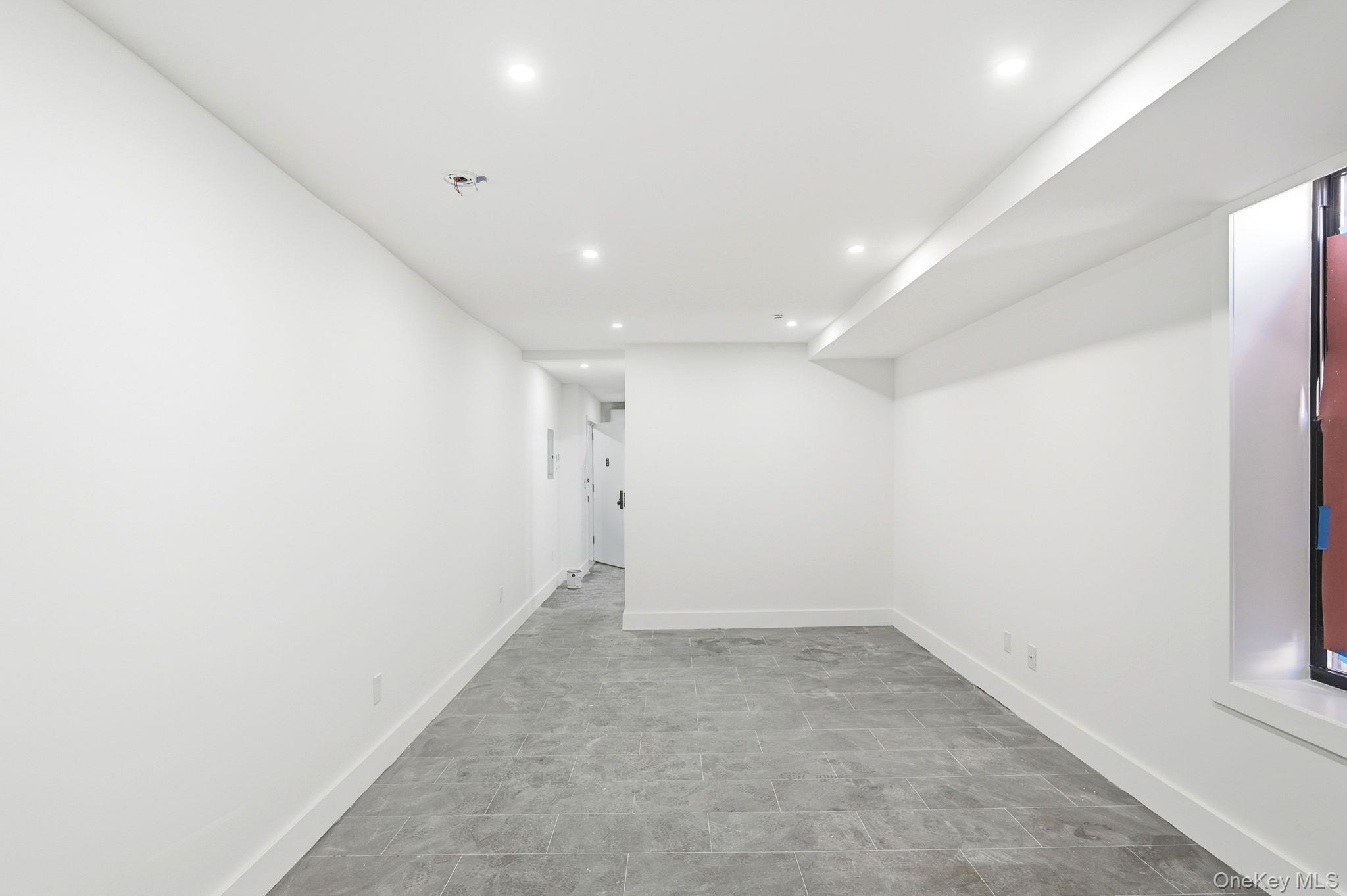 2152 Muliner Avenue, Bronx, NY 10462