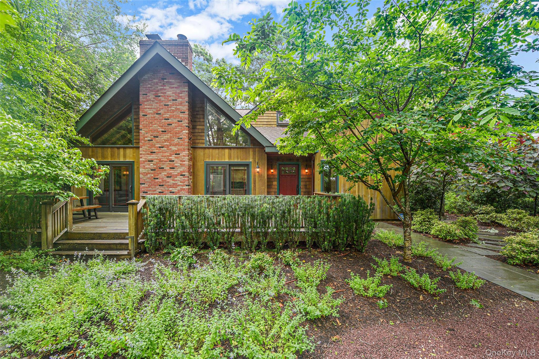 150 Copeces Lane, East Hampton, NY 11937