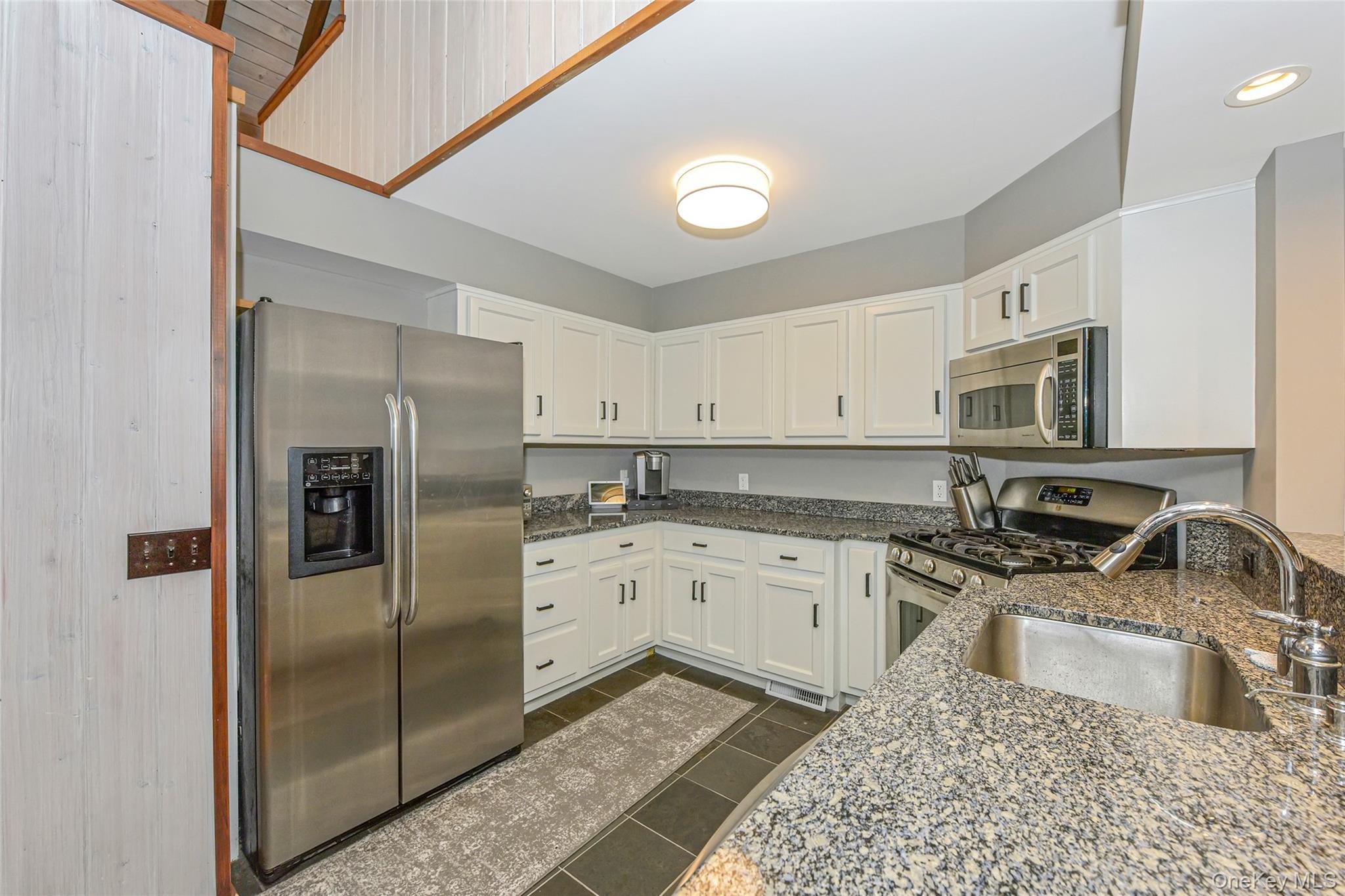 150 Copeces Lane, East Hampton, NY 11937