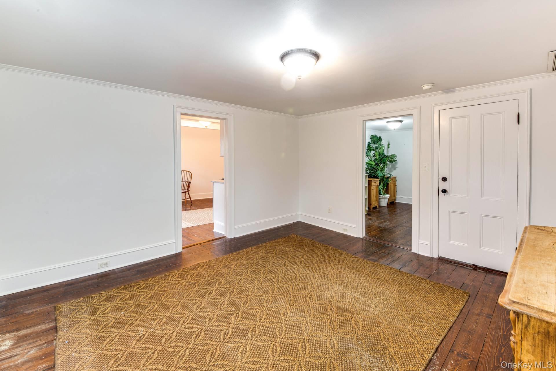 364 Main Street # B, Sag Harbor, NY 11963