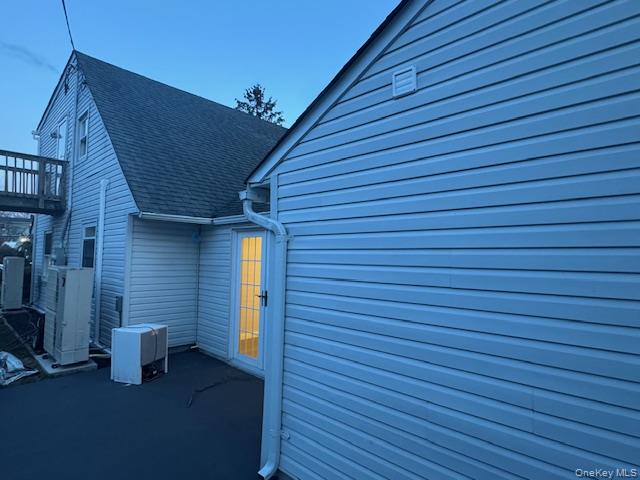 48 Ripple Lane, Levittown, NY 11756