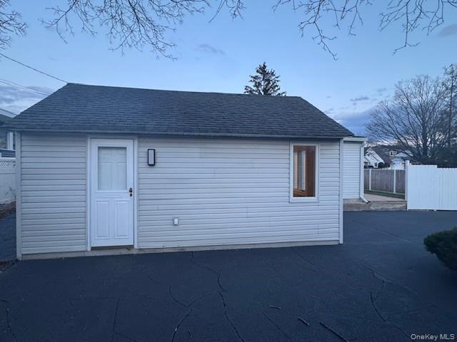 48 Ripple Lane, Levittown, NY 11756