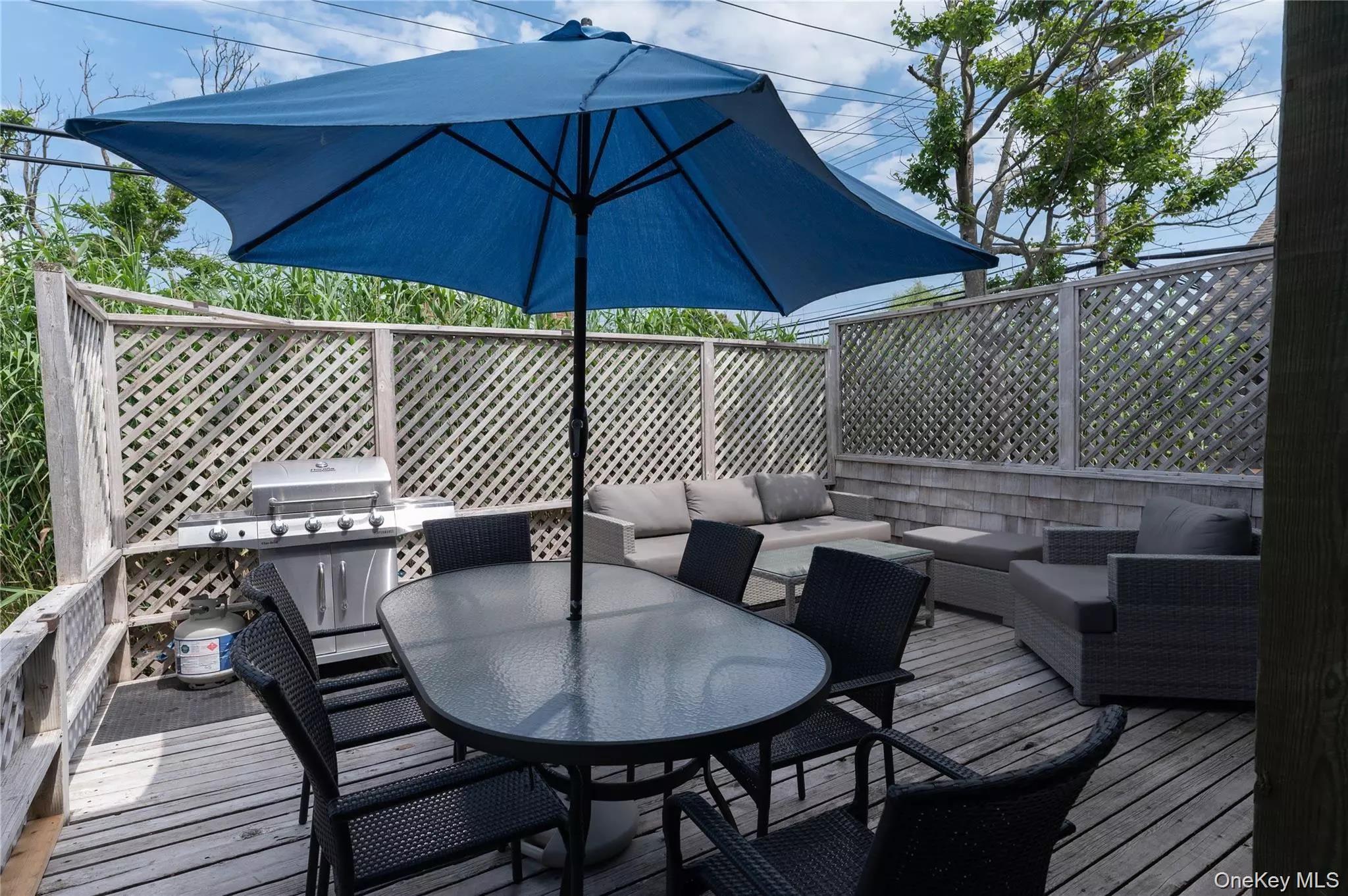 597 Bayberry Walk, Ocean Beach, NY 11770