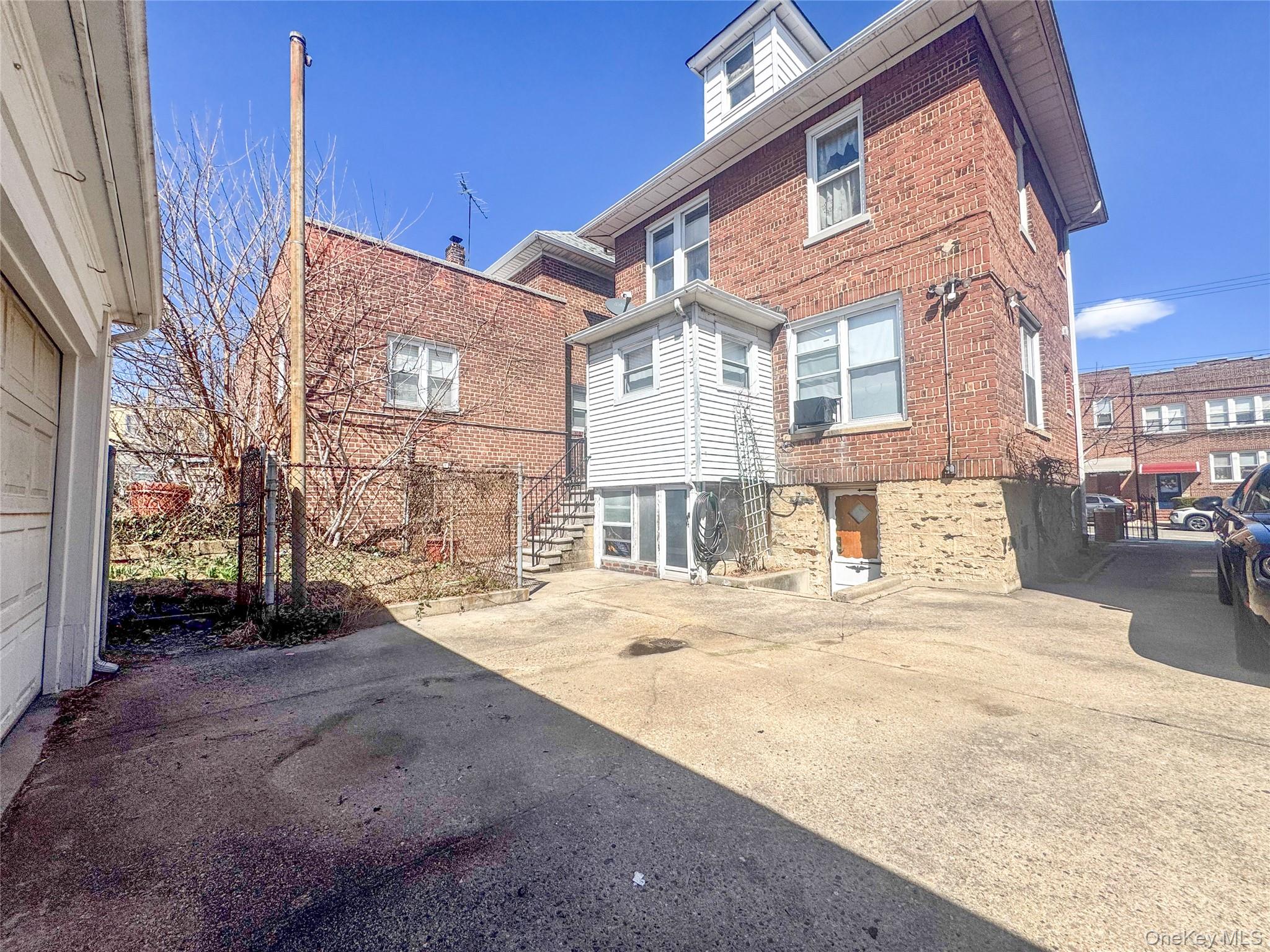 2021 Haight Avenue, Bronx, NY 10461