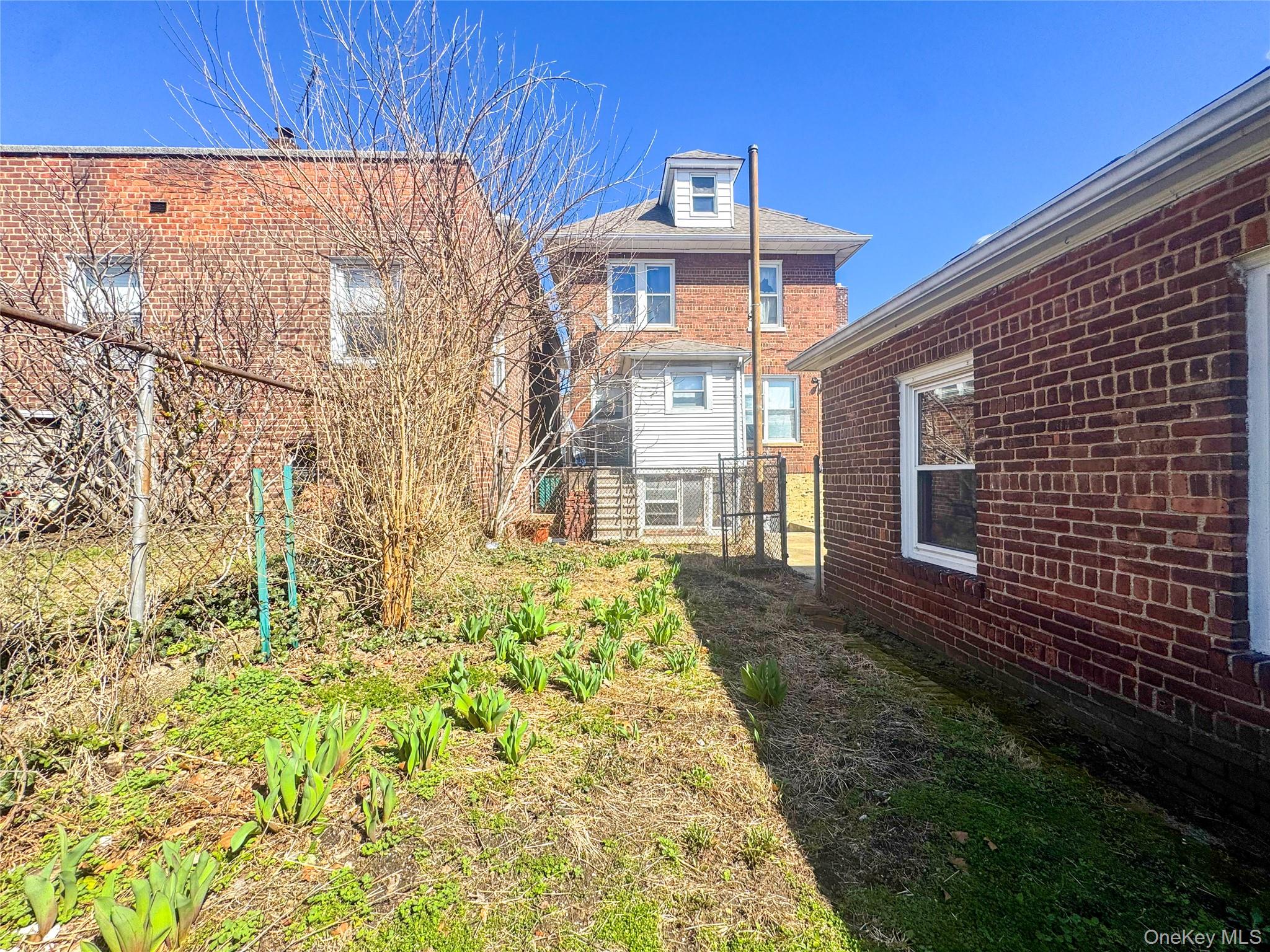 2021 Haight Avenue, Bronx, NY 10461