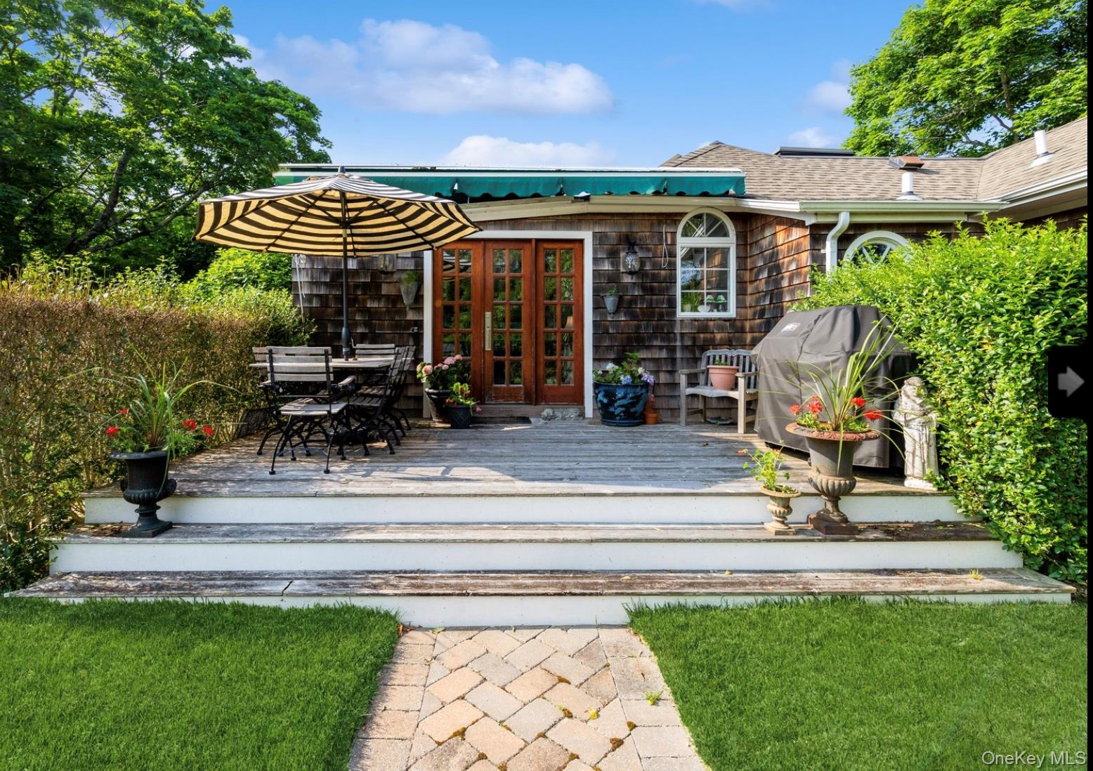 56 Lamb Avenue, Quogue, NY 11959