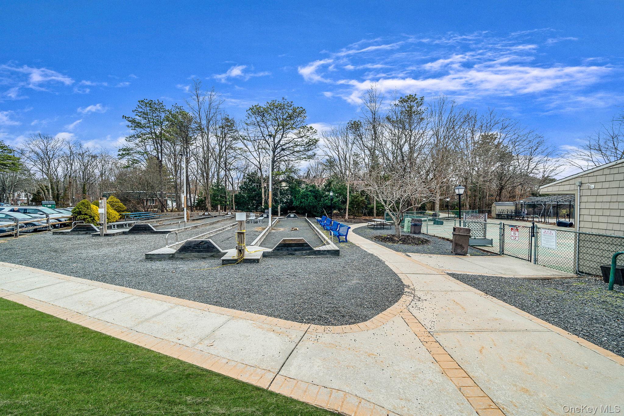 842 Golf Lane, Medford, NY 11763