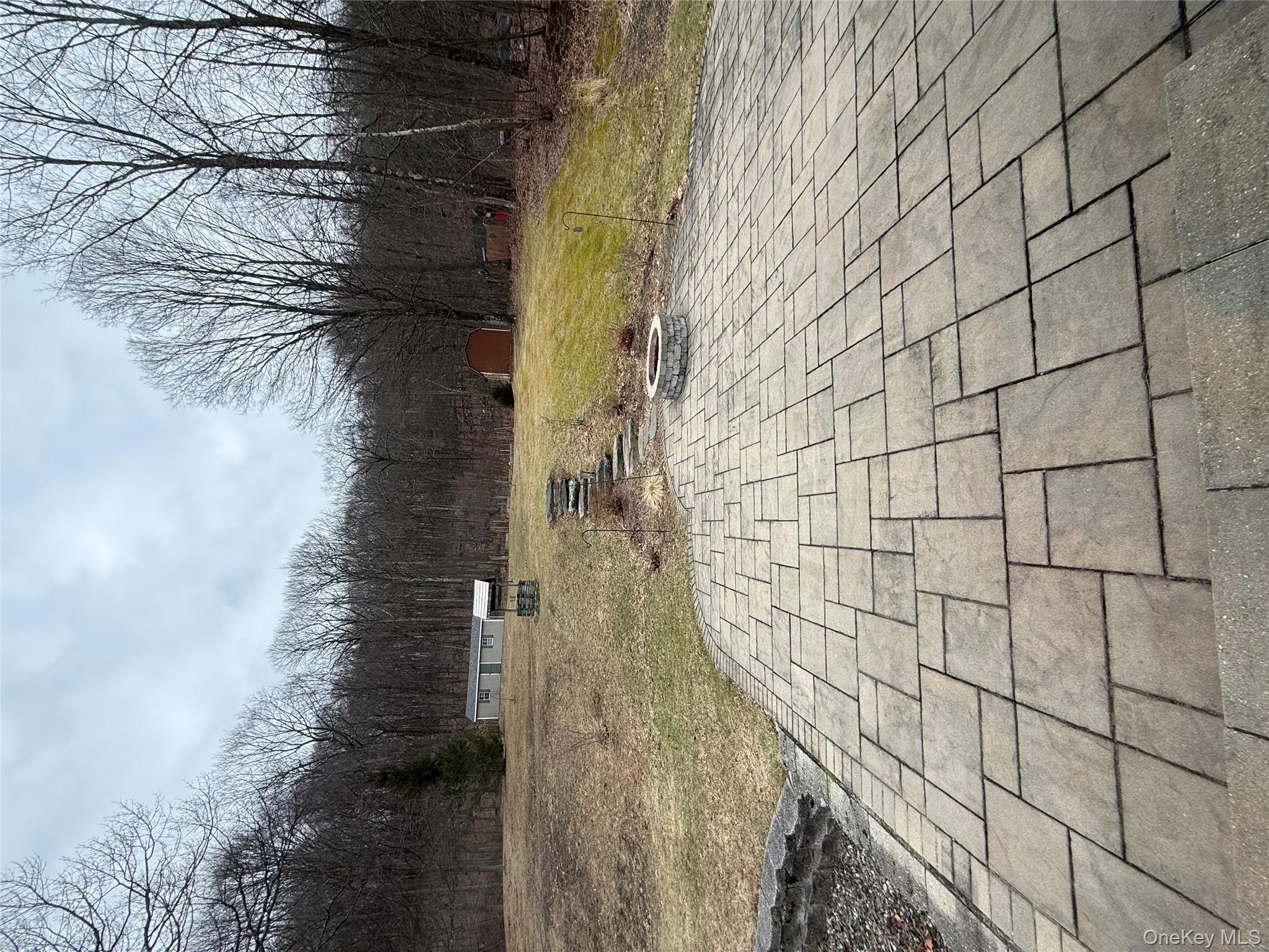 128 Lookout Pass, Stormville, NY 12582