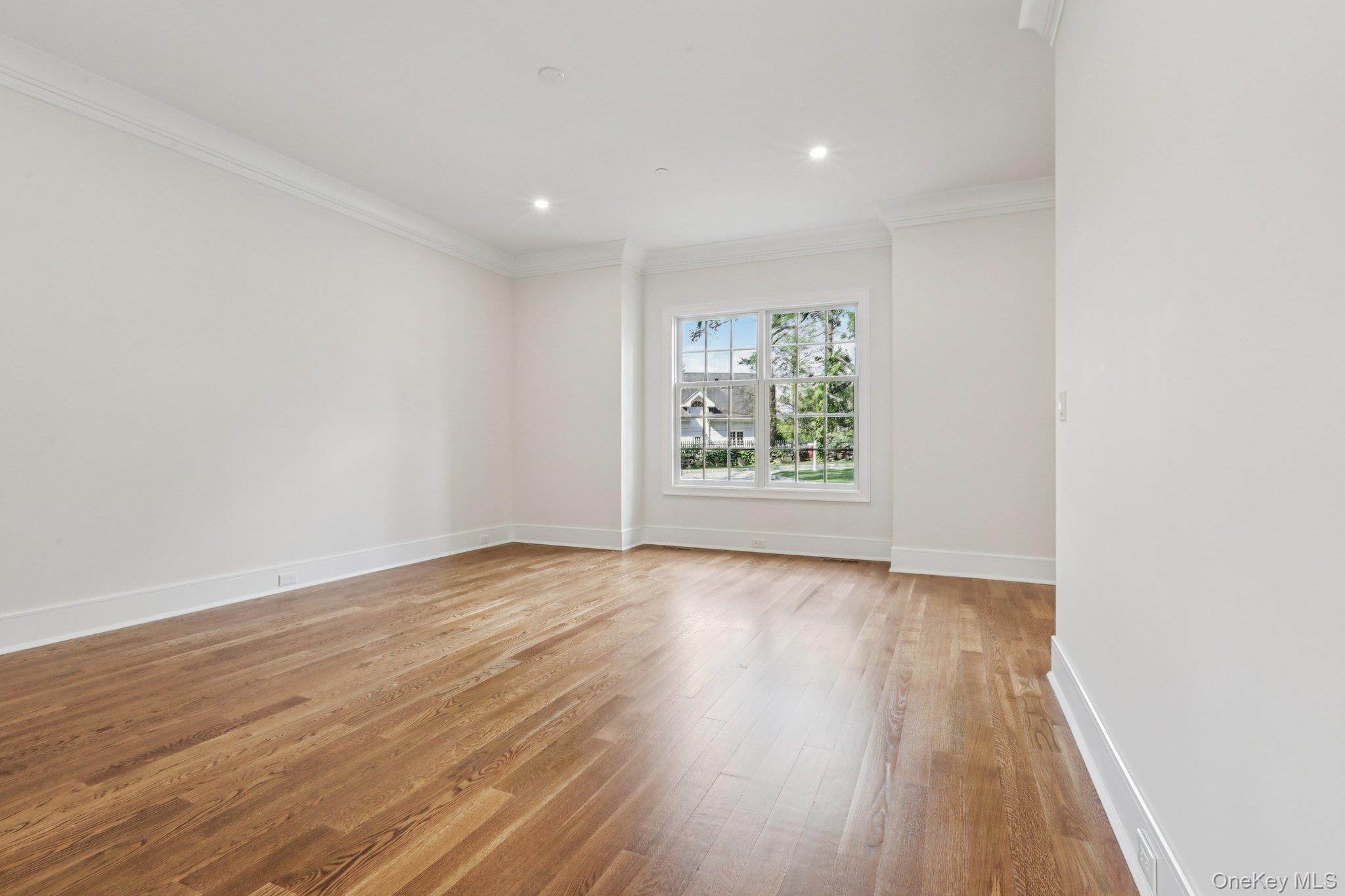 15 High Point Terrace, Scarsdale, NY 10583