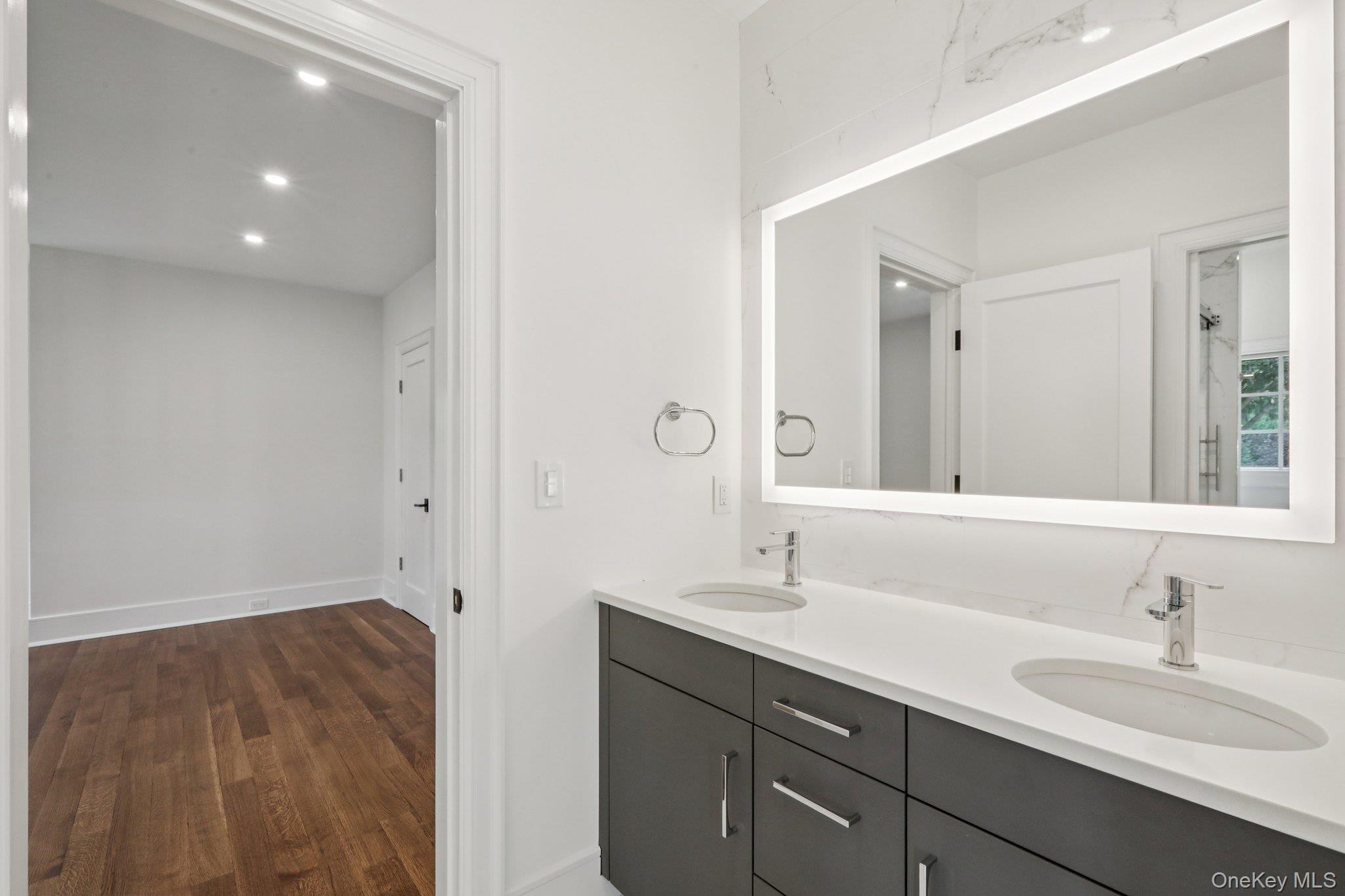 15 High Point Terrace, Scarsdale, NY 10583