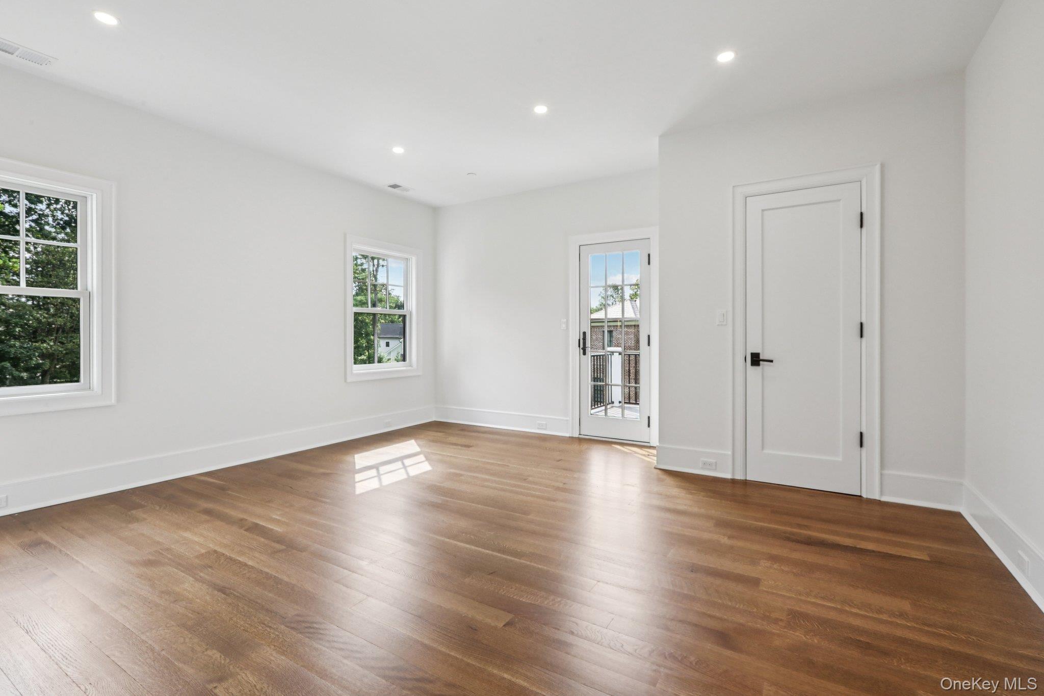 15 High Point Terrace, Scarsdale, NY 10583