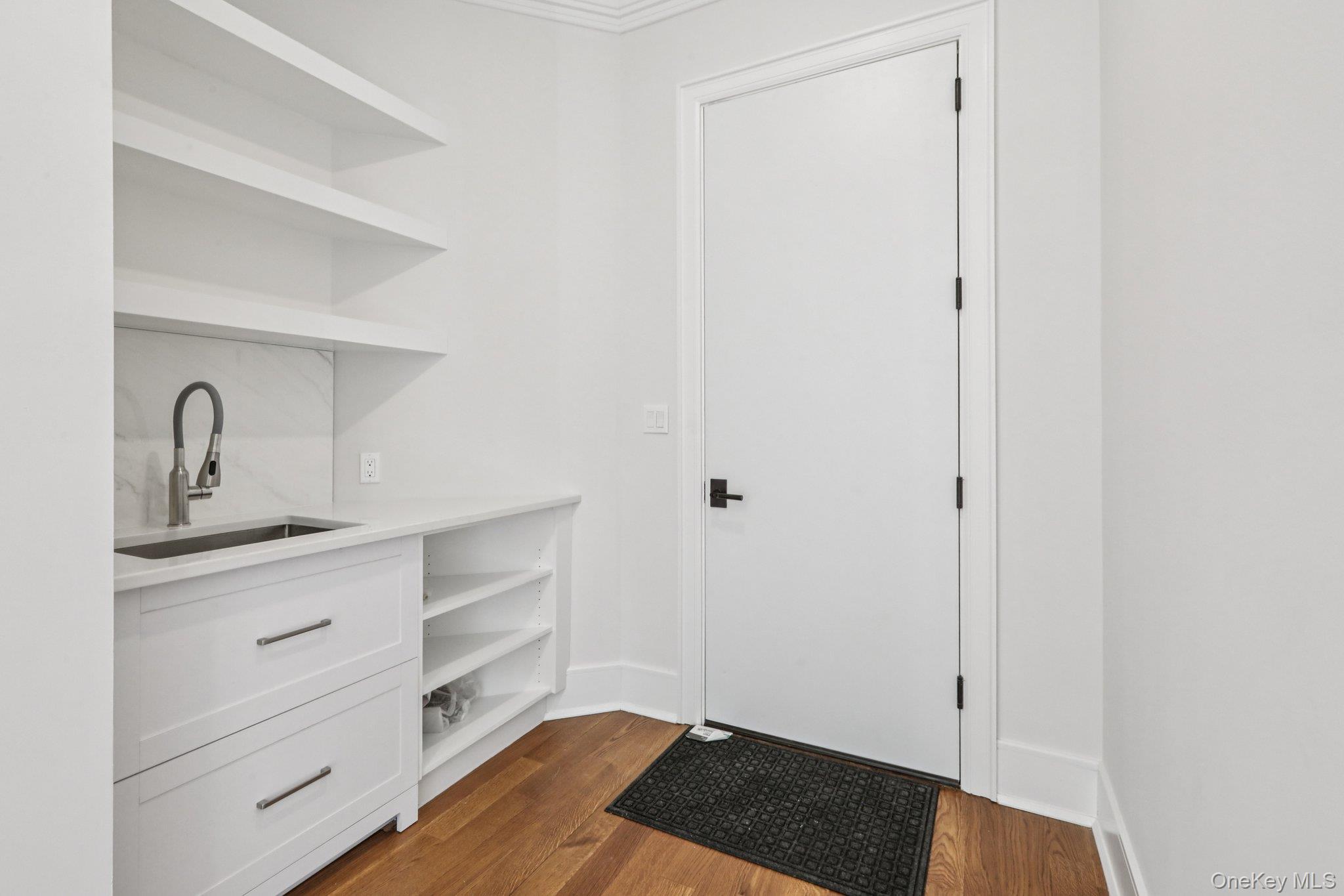 15 High Point Terrace, Scarsdale, NY 10583