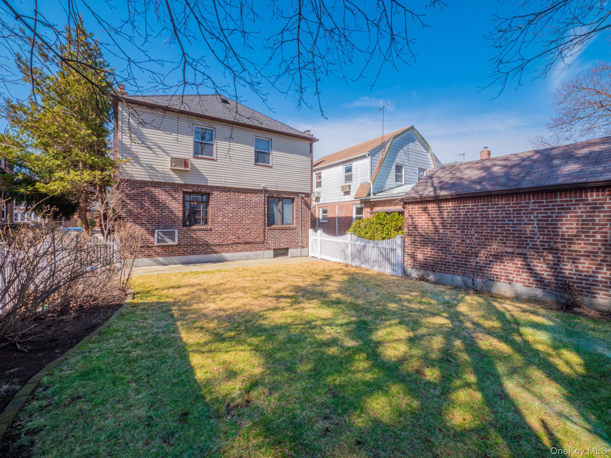 7363 195th Street, Fresh Meadows, NY 11366