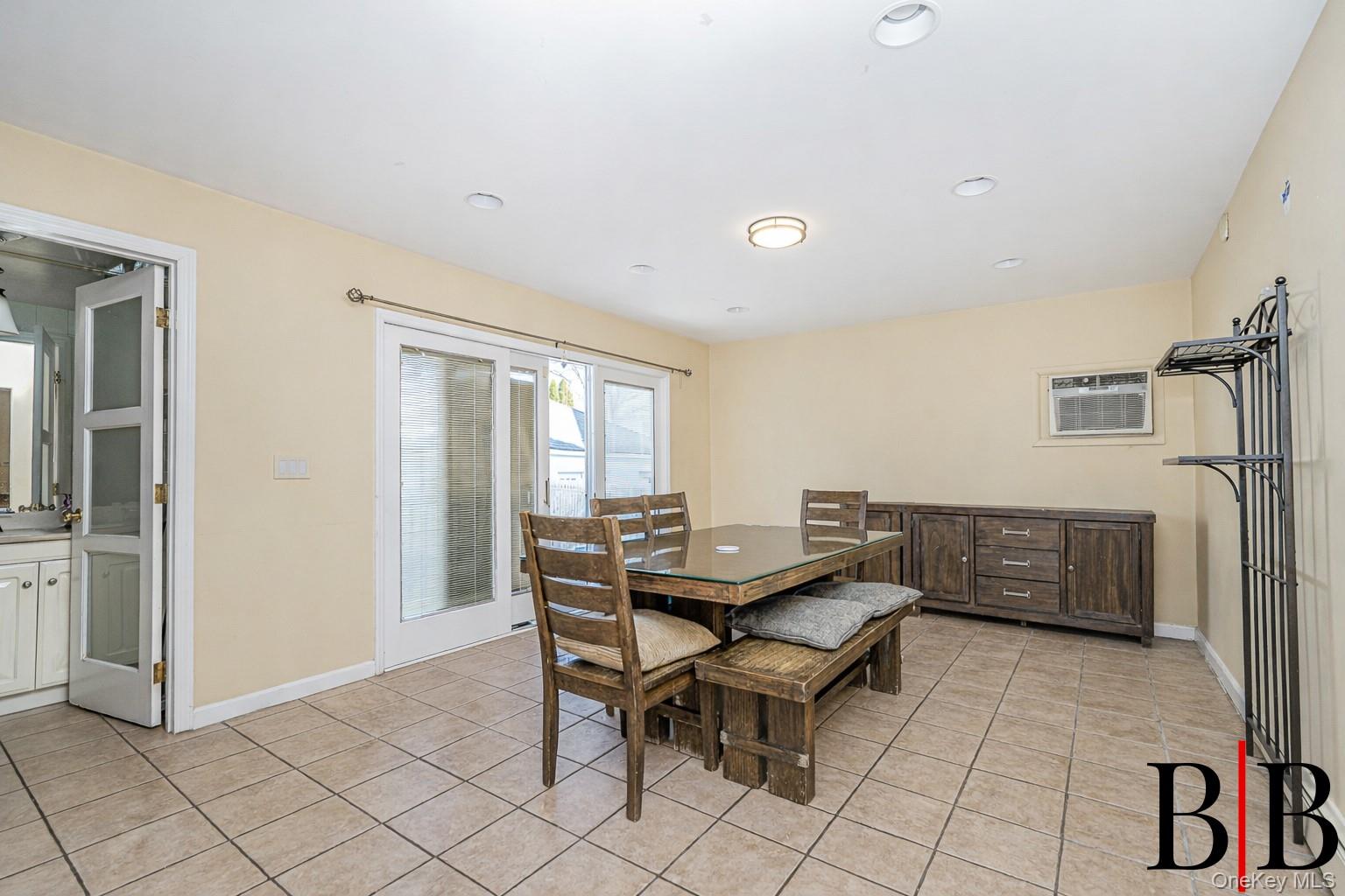 69 Crystal Avenue, Staten Island, NY 10302