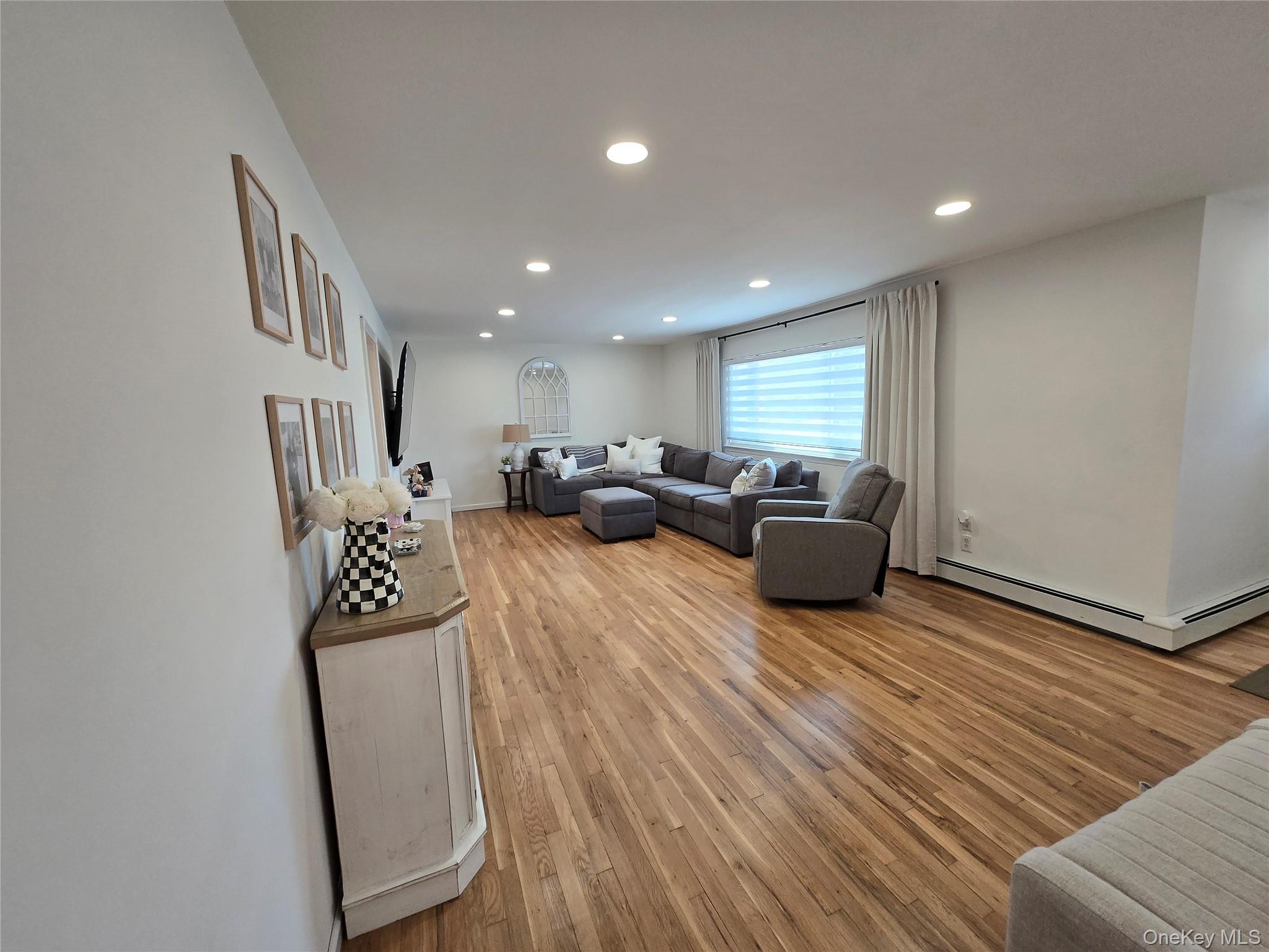 215 Terry Road # 9A, Smithtown, NY 11787