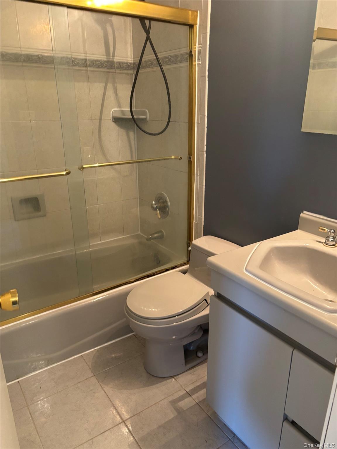 100 Daly # 709, Oceanside, NY 11572