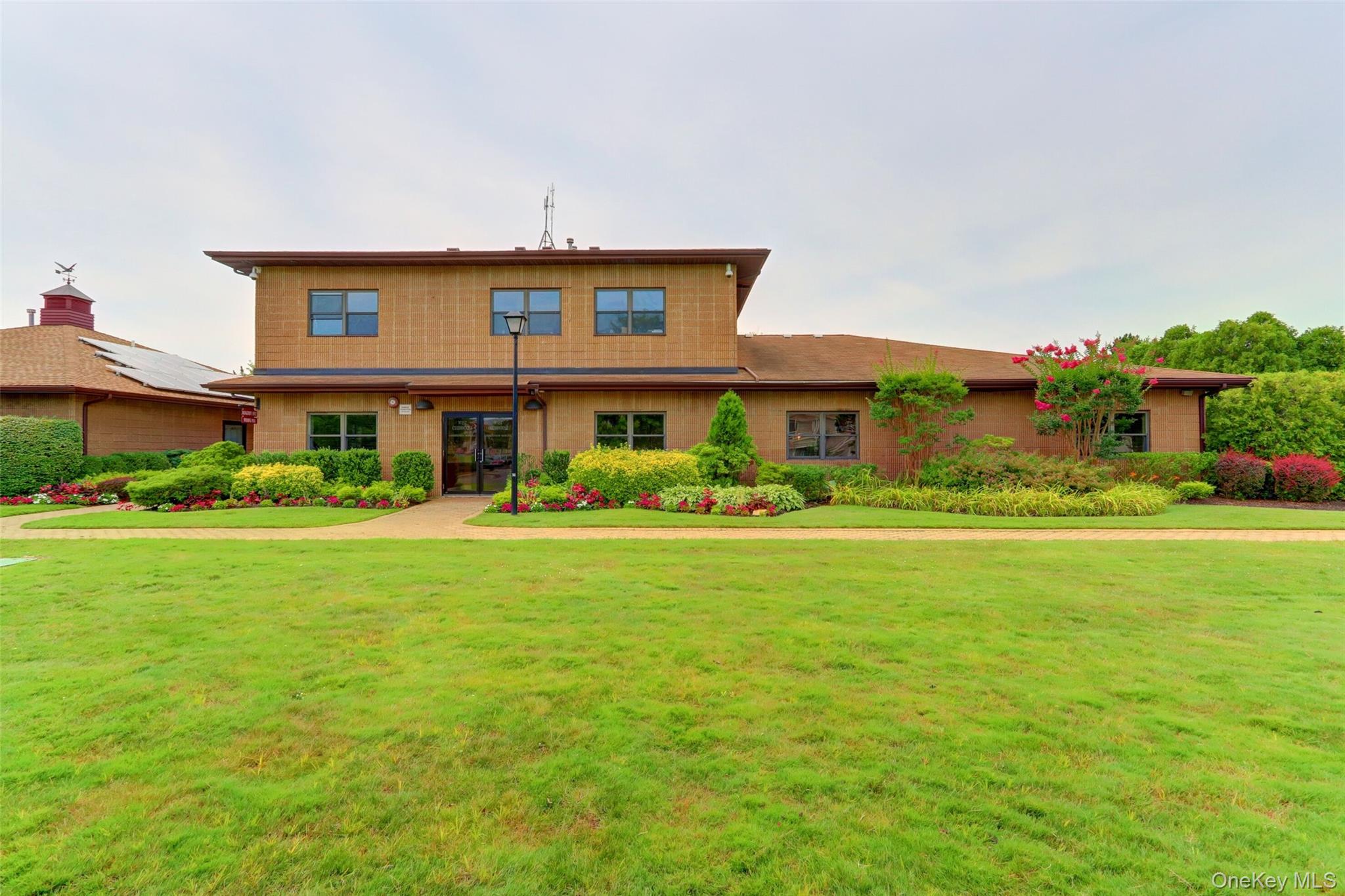 100 Daly # 709, Oceanside, NY 11572