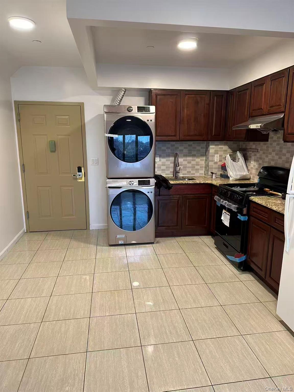 32-24 137TH Street, Flushing, NY 11354