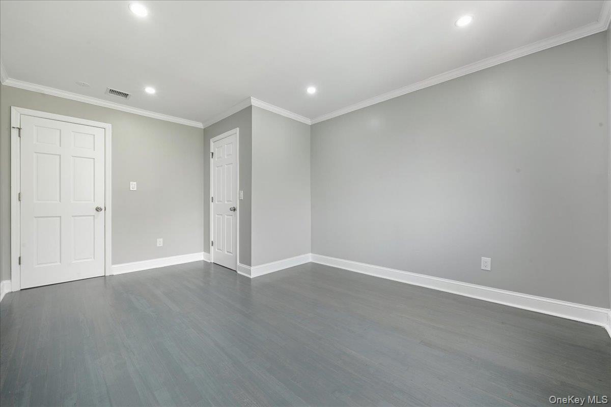 1050 Hastings Street, Baldwin, NY 11510