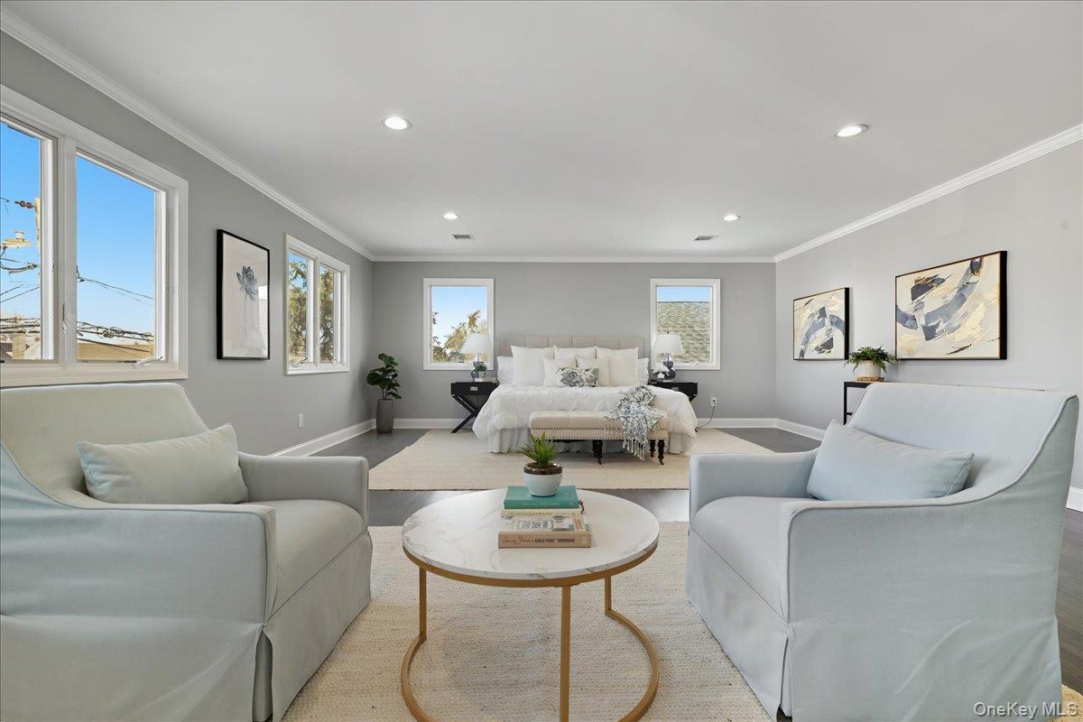 1050 Hastings Street, Baldwin, NY 11510