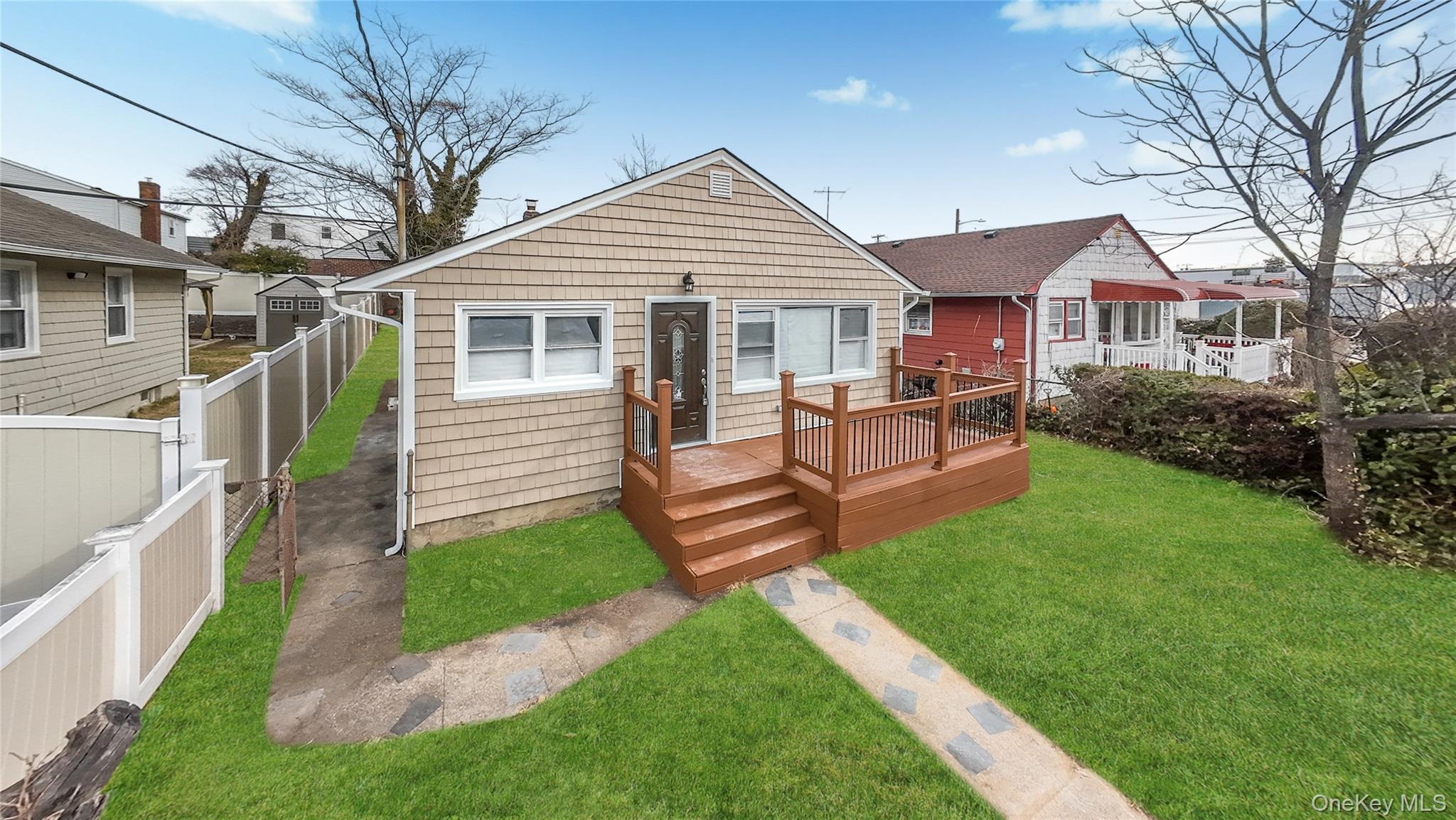 27 Sewell Street, Hempstead, NY 11550