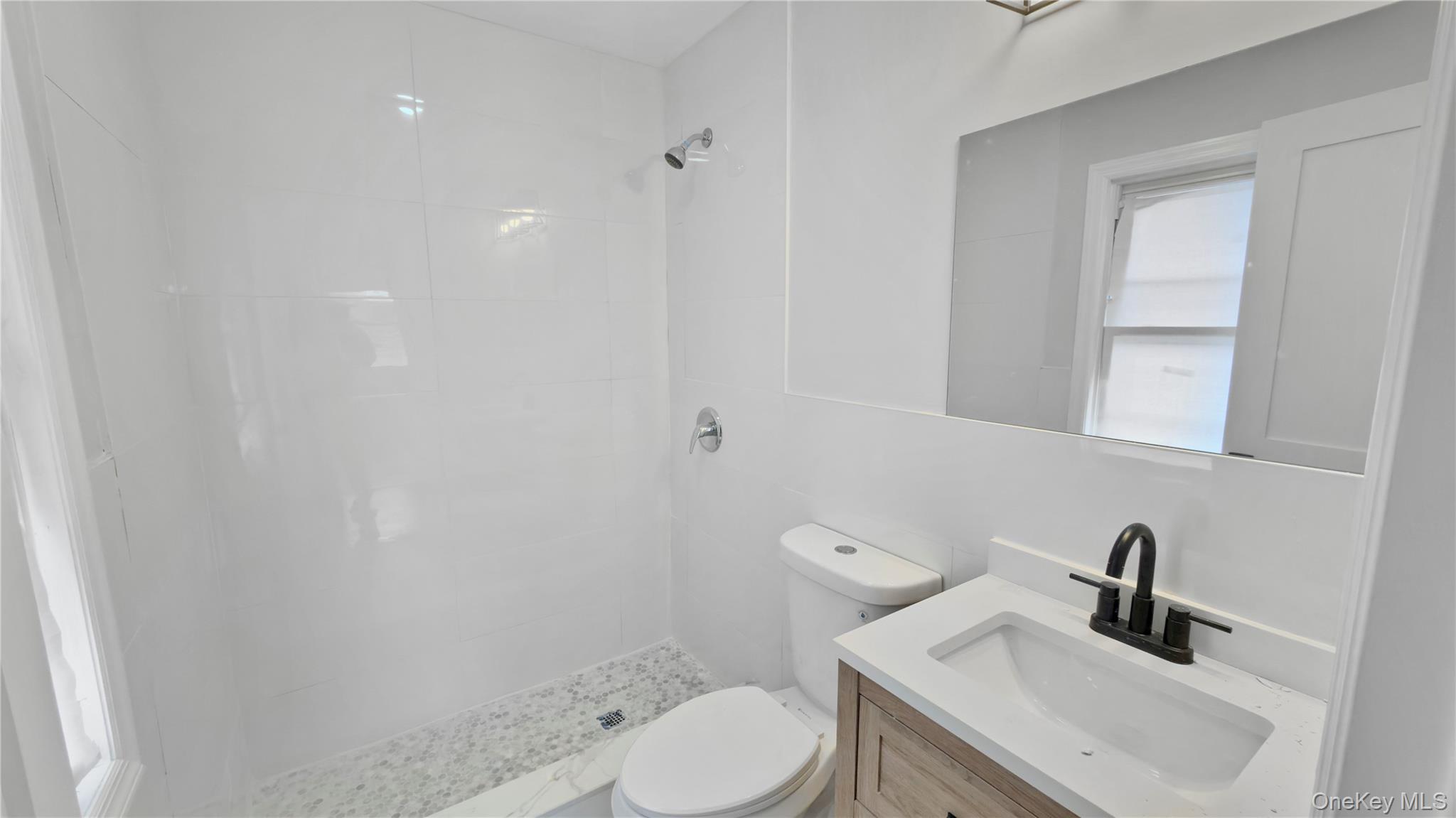 27 Sewell Street, Hempstead, NY 11550