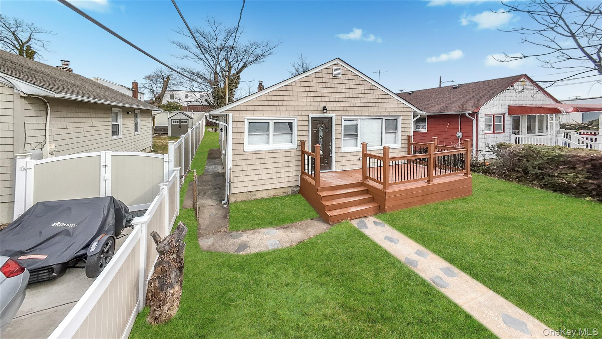 27 Sewell Street, Hempstead, NY 11550