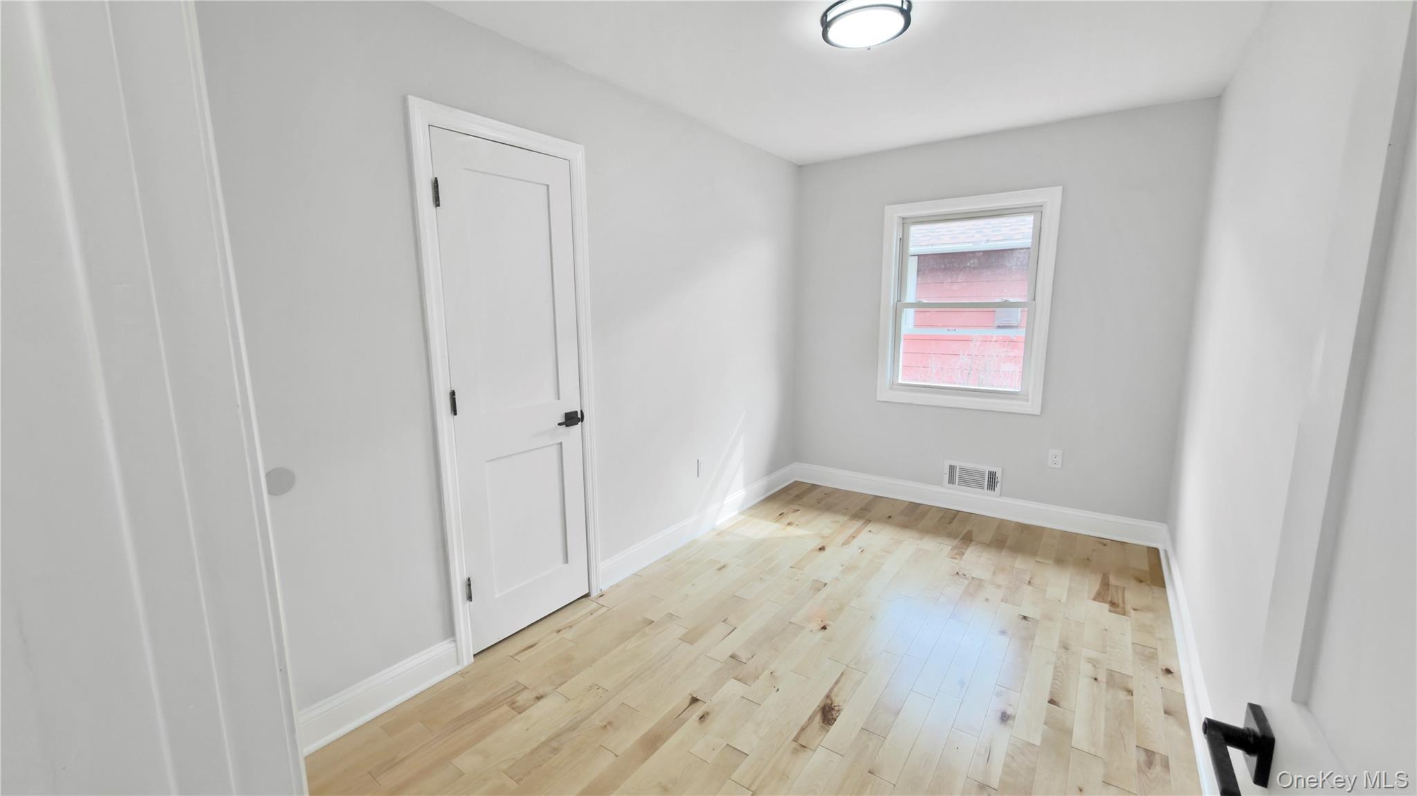 27 Sewell Street, Hempstead, NY 11550