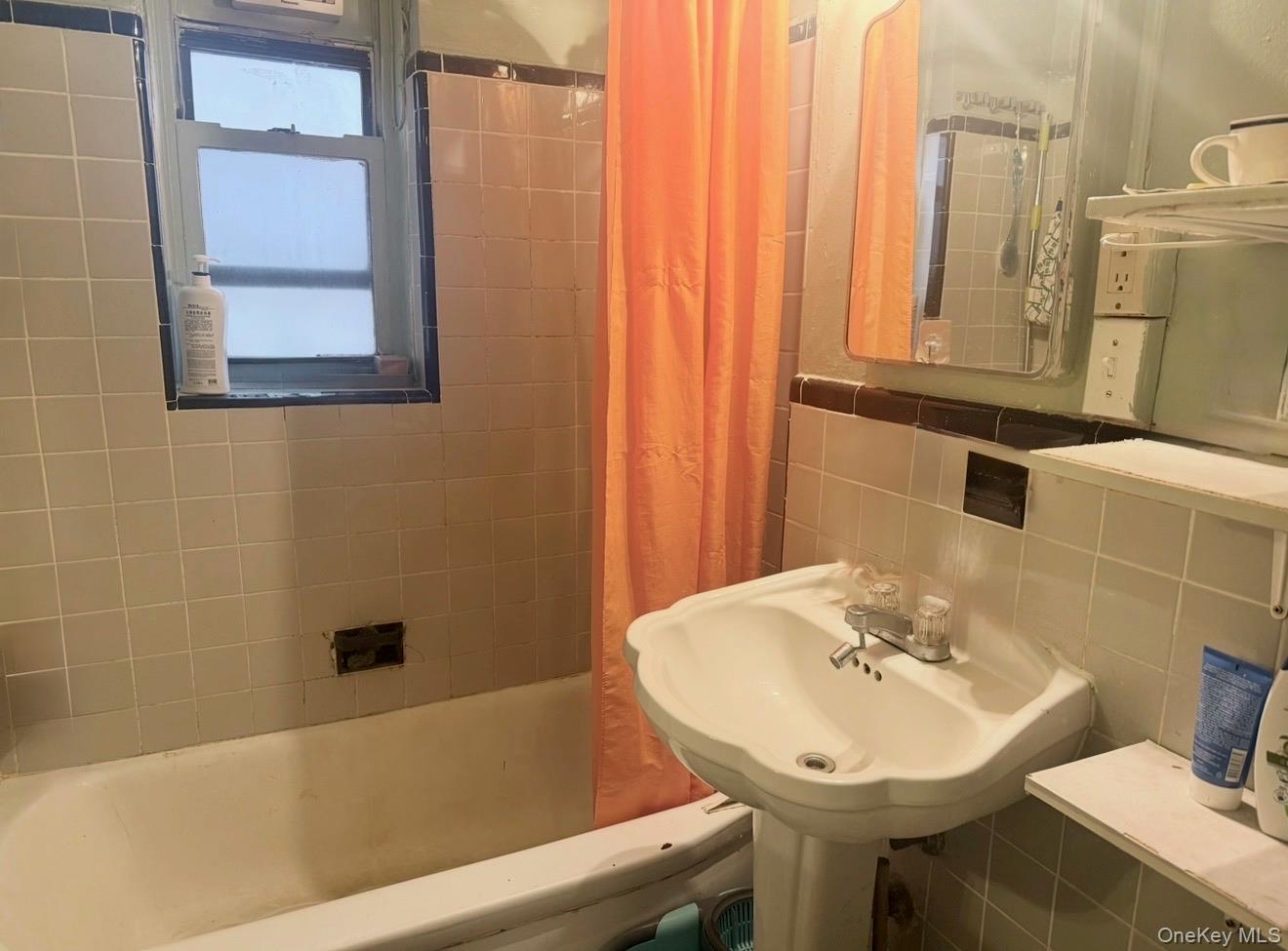 43-40 Union Street # 2D, Flushing, NY 11355