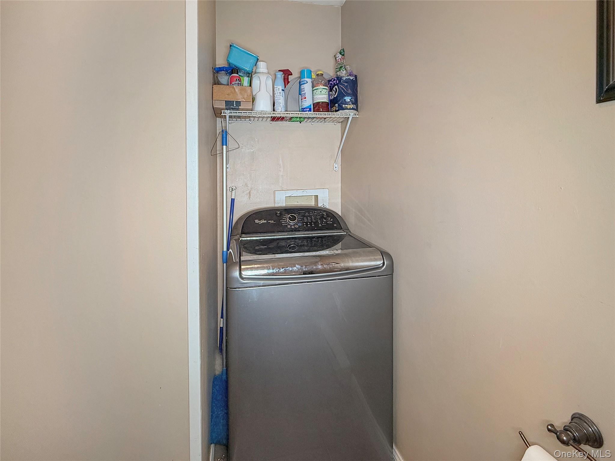 5608 Chelsea Cove N, Hopewell Junction, NY 12533