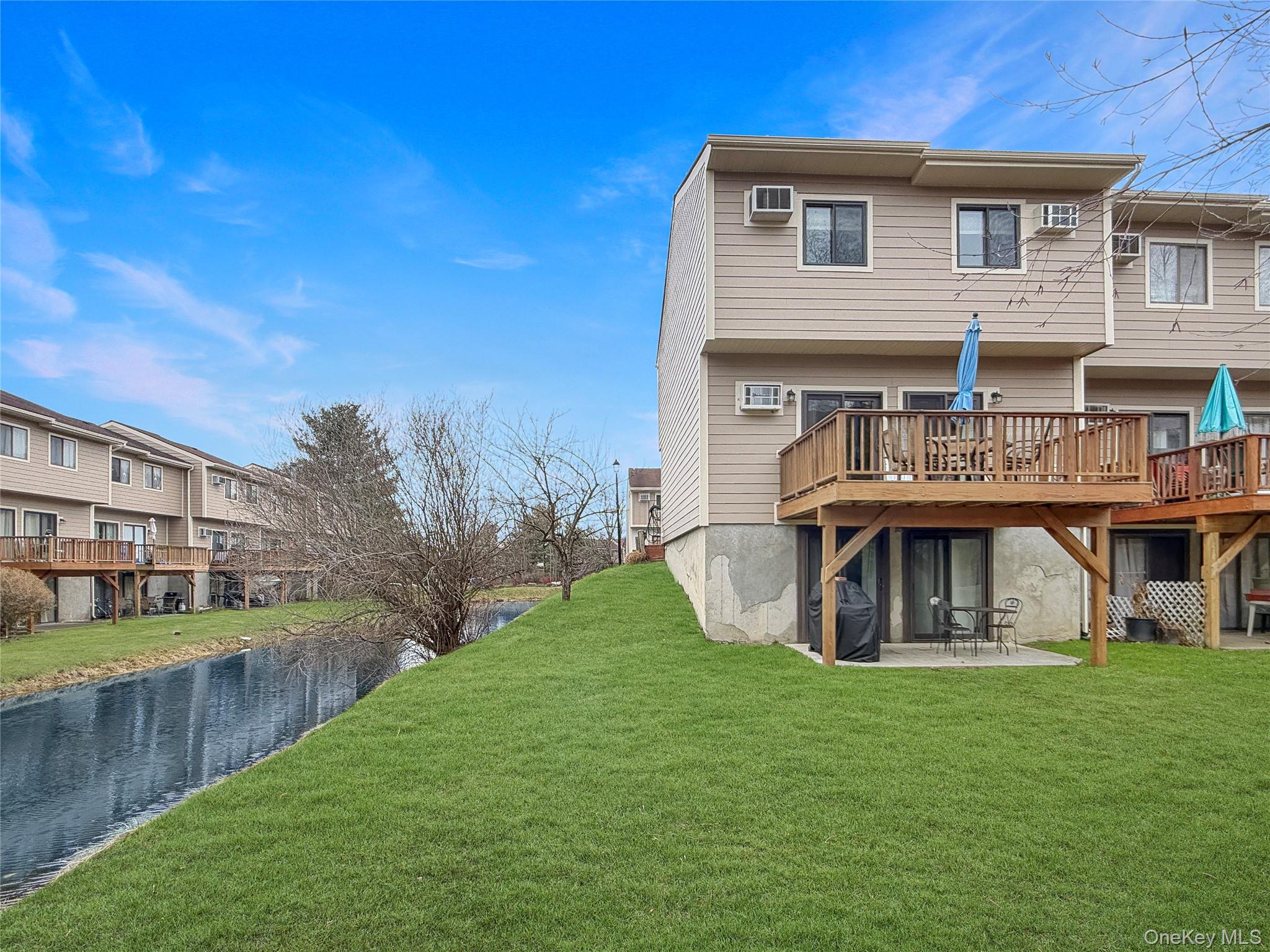 5608 Chelsea Cove N, Hopewell Junction, NY 12533