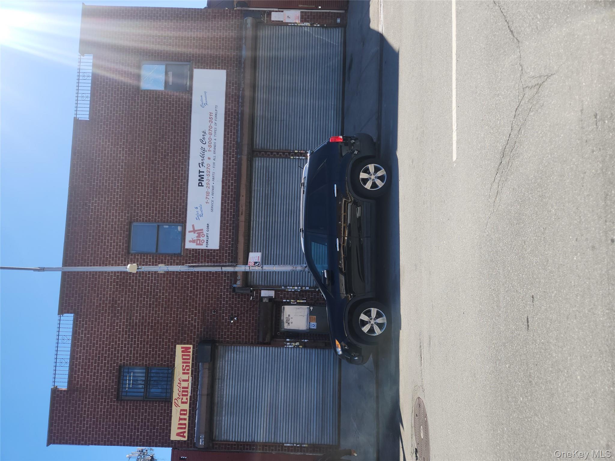 148-15 105 AVE, Jamaica, NY 11435