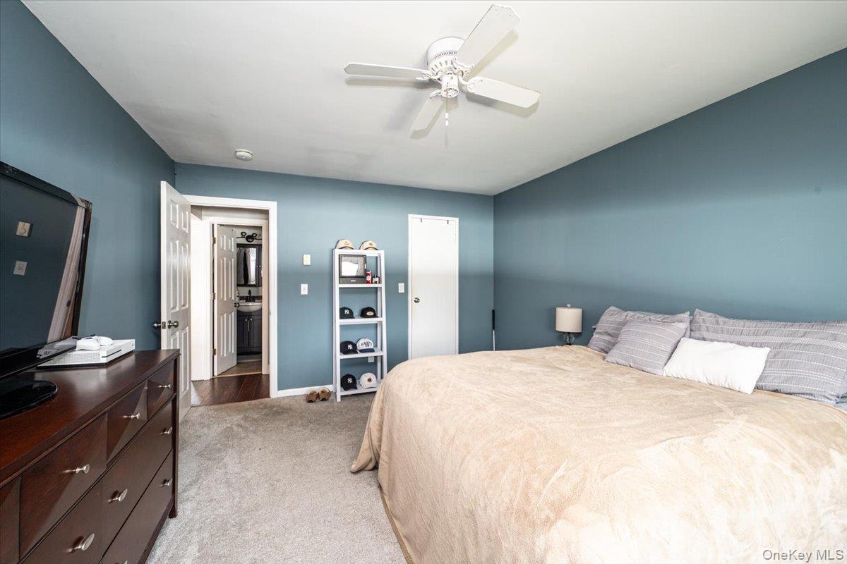 40 W 4th Street # 206, Patchogue, NY 11772