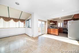 4231 Colden Street # F7B, Flushing, NY 11355