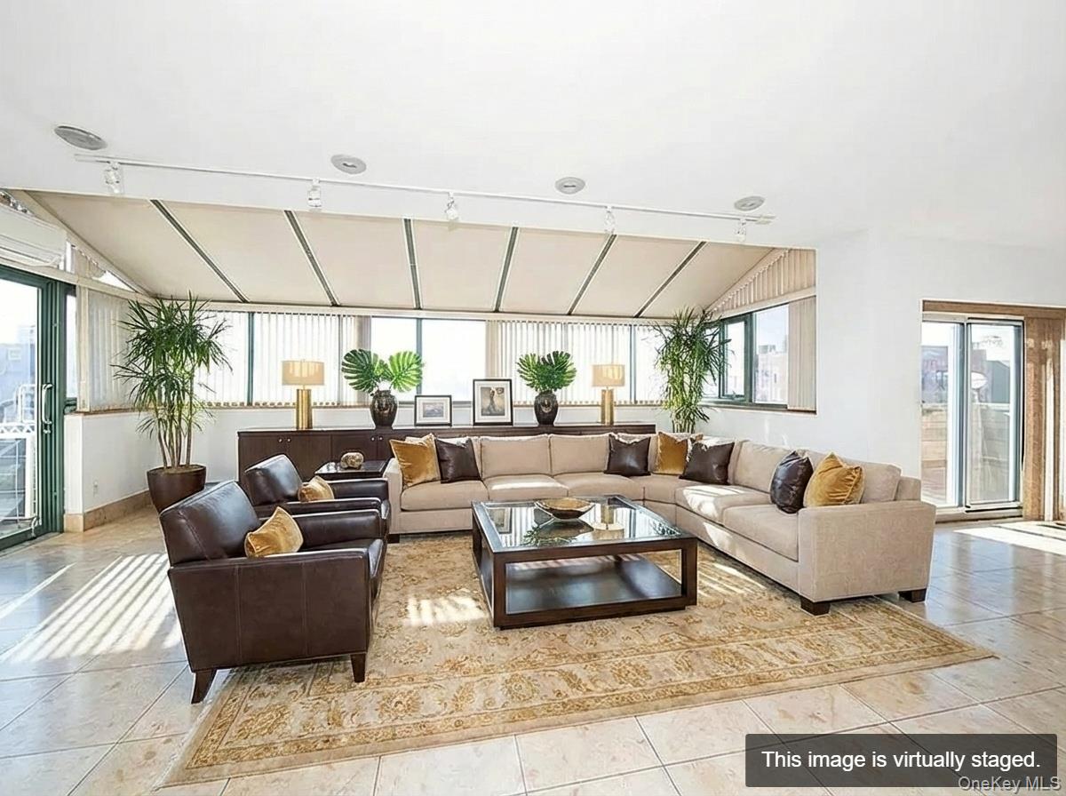 4231 Colden Street # F7B, Flushing, NY 11355