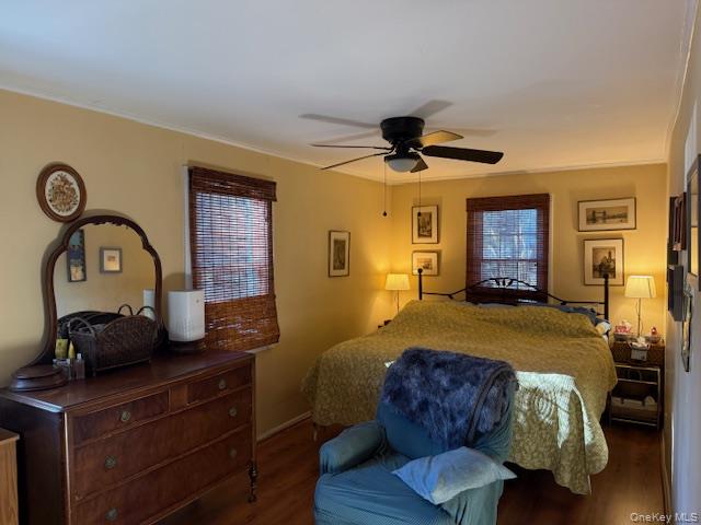 154 Cedar Road E, Mastic Beach, NY 11951