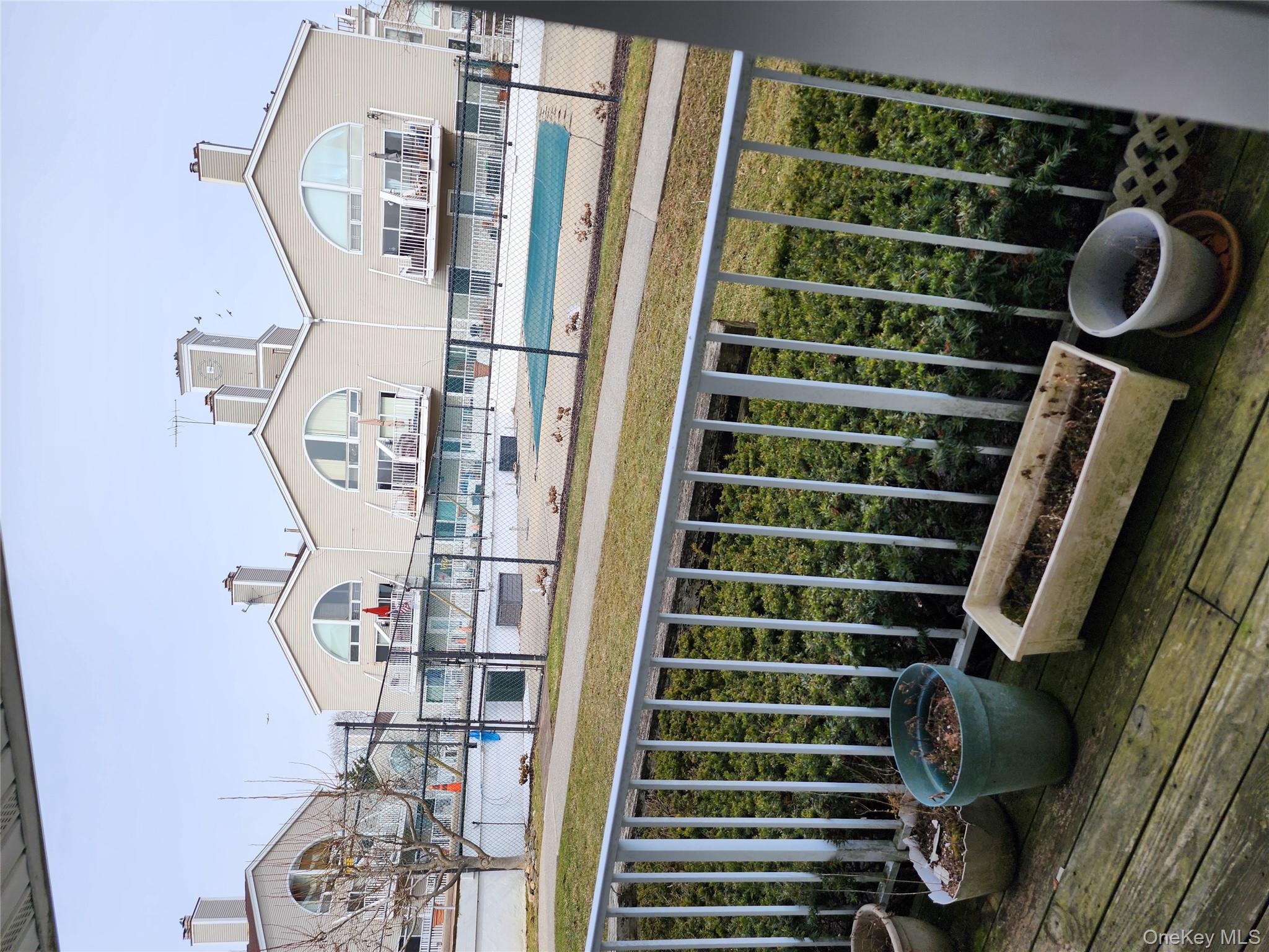 5 Landing Way # 59, Bronx, NY 10464