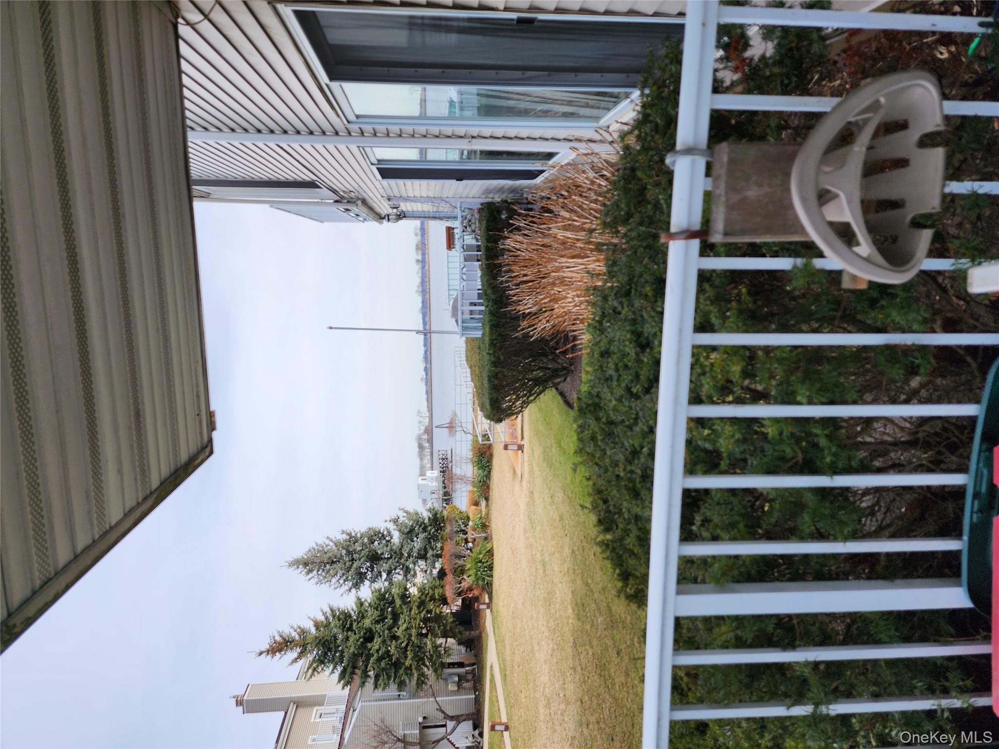 5 Landing Way # 59, Bronx, NY 10464