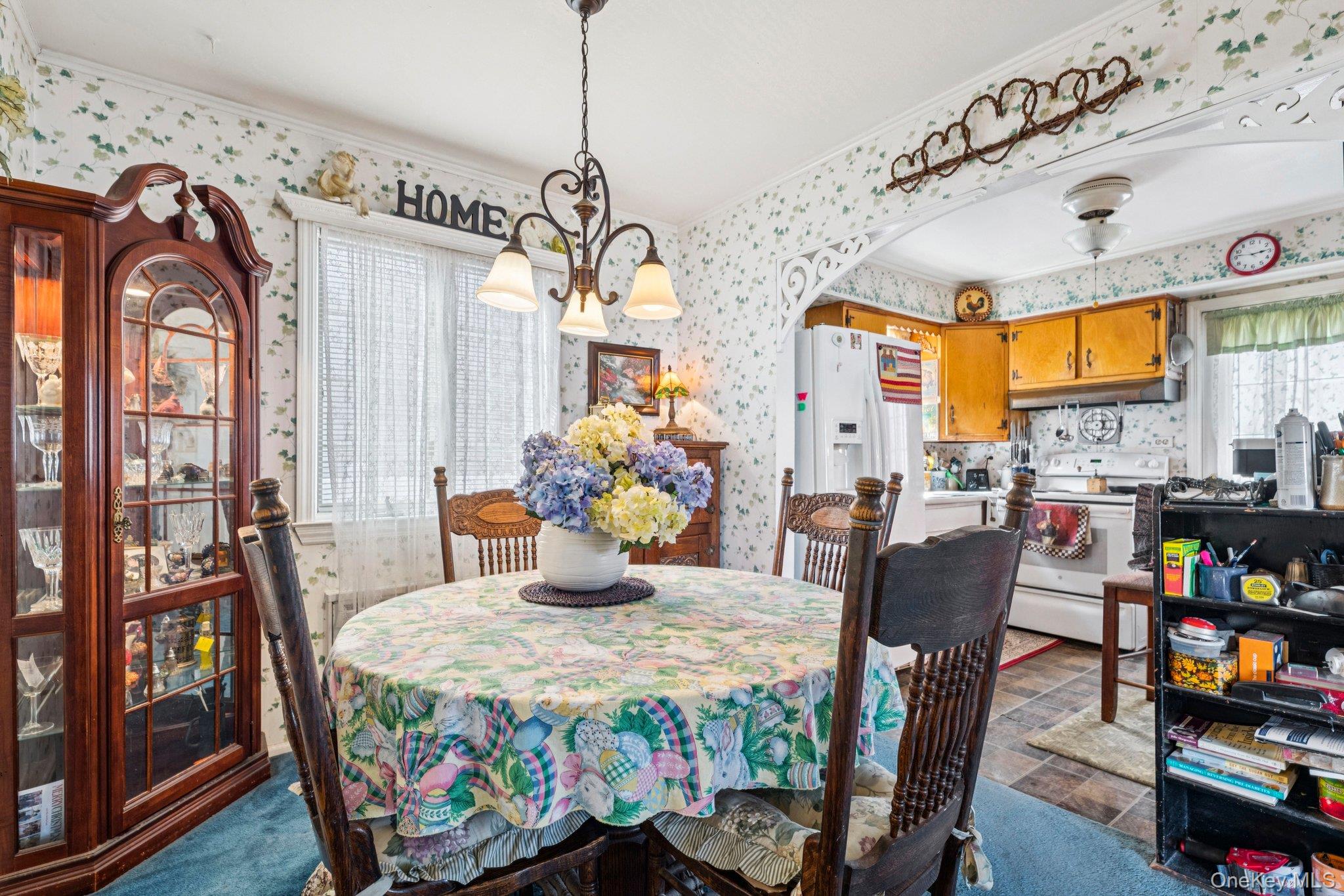 2002 Murray Place, Merrick, NY 11566