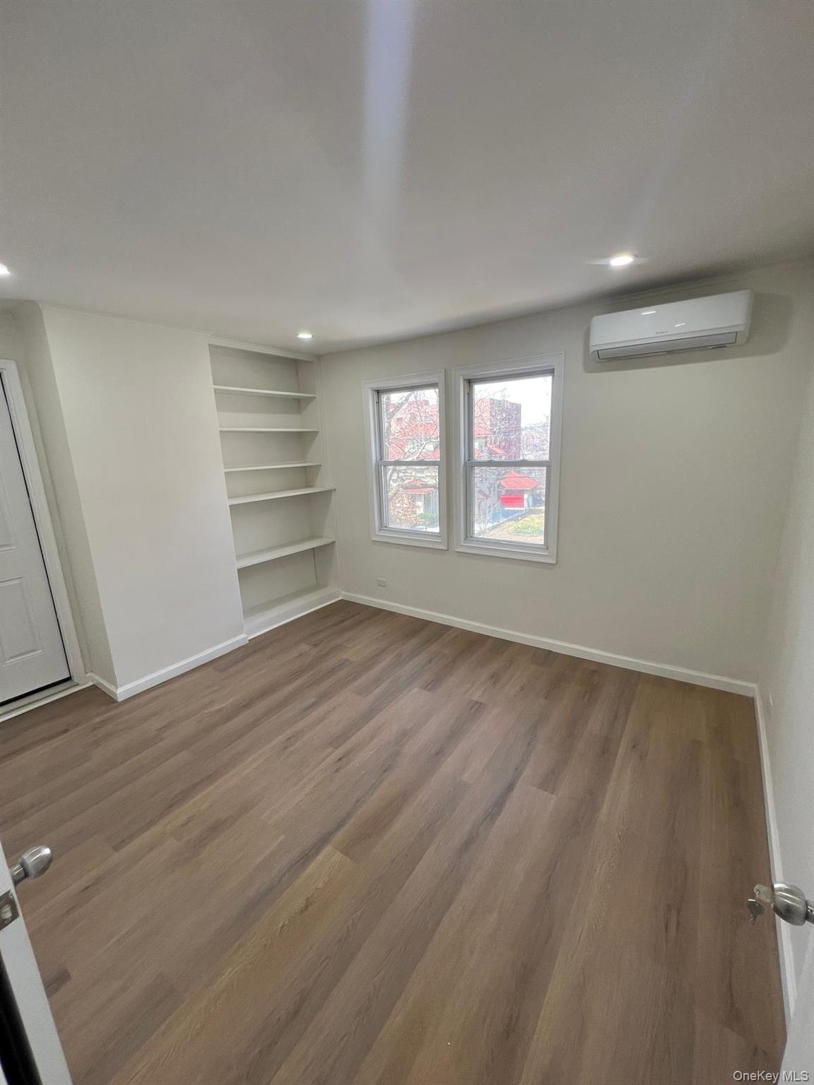 3820 Sedgwick Avenue, Bronx, NY 10463