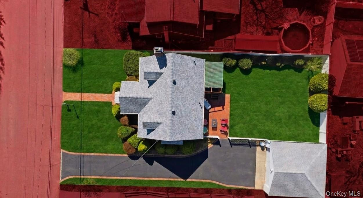 126 Grant Street, Centerport, NY 11721