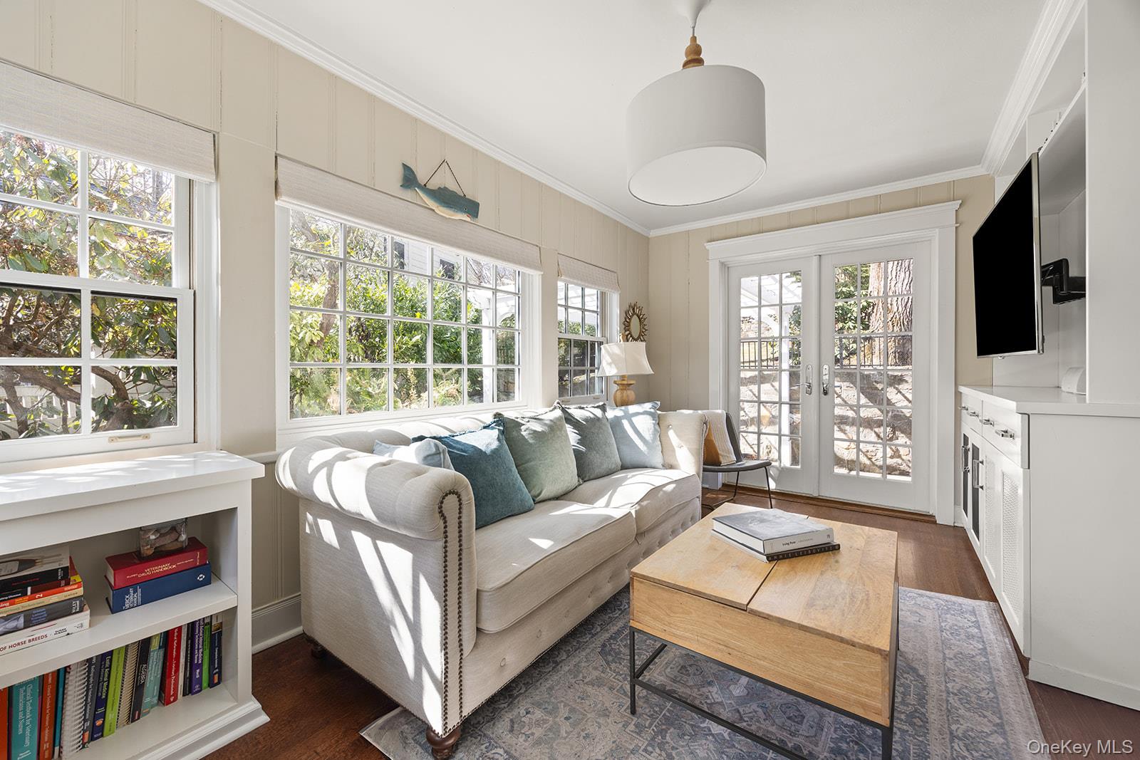 147 Valley Stream Road E, Larchmont, NY 10538