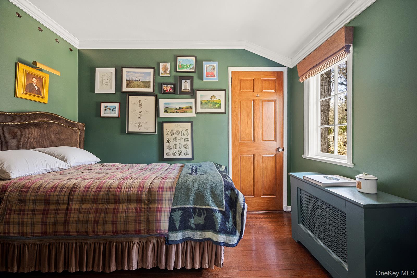 147 Valley Stream Road E, Larchmont, NY 10538