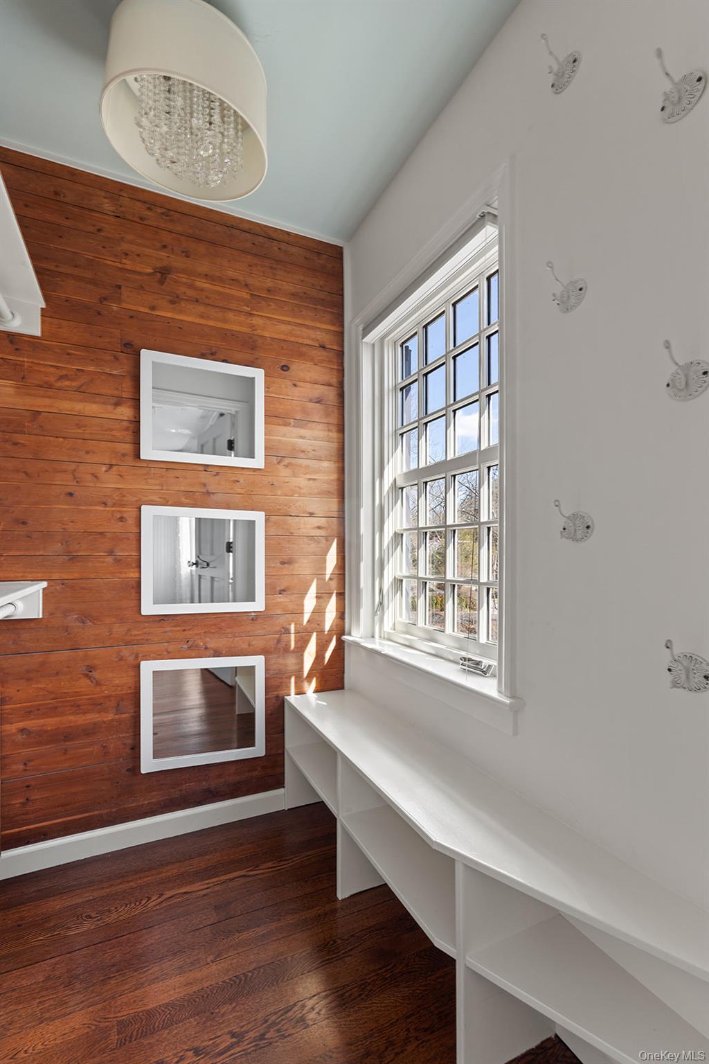 147 Valley Stream Road E, Larchmont, NY 10538