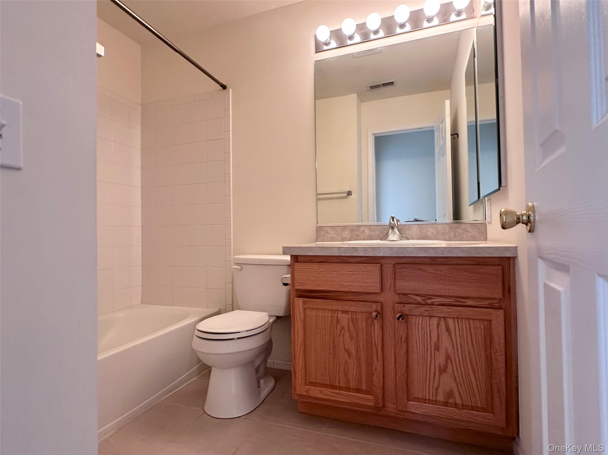 4806 RIDGECREST Drive, Wappingers Falls, NY 12590