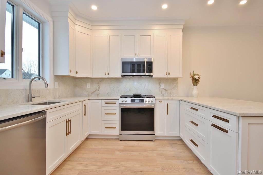 34 Andrews Lane, Sleepy Hollow, NY 10591