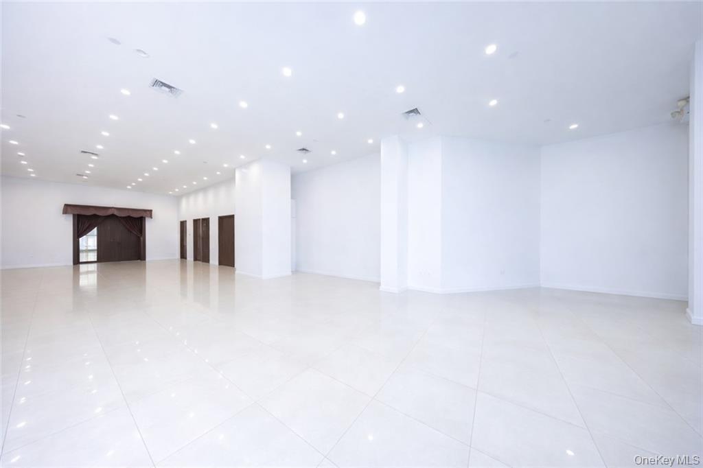 366 Kings Highway # 1, Brooklyn, NY 11223