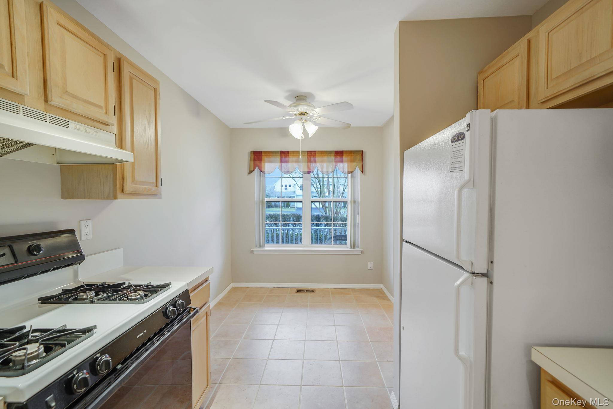 18 Summerfield Circle, Central Islip, NY 11722