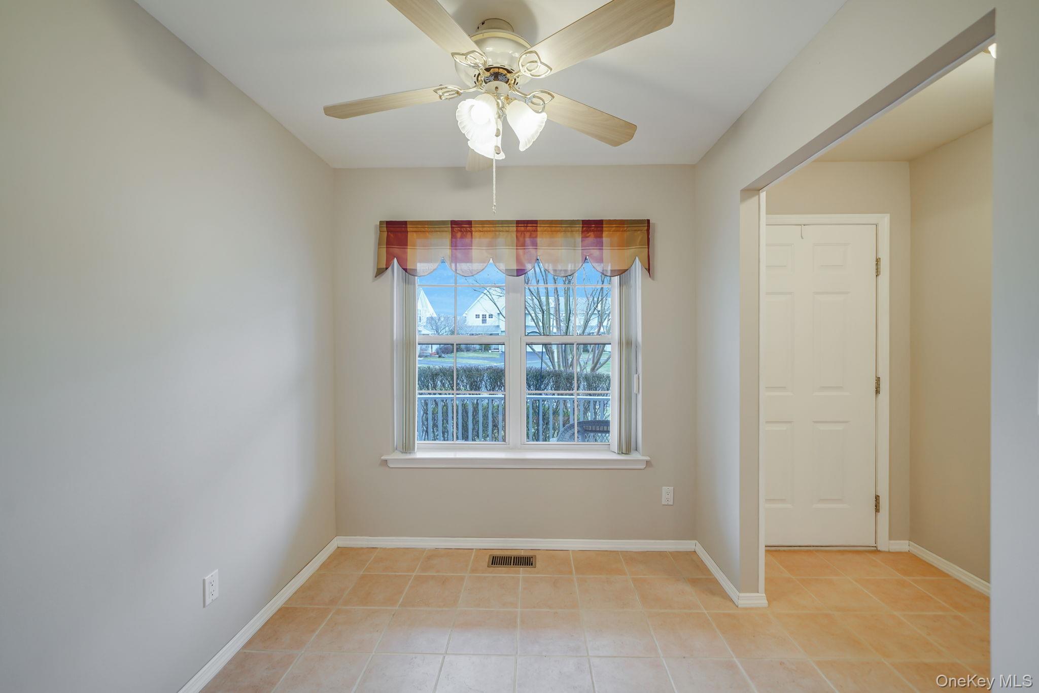 18 Summerfield Circle, Central Islip, NY 11722