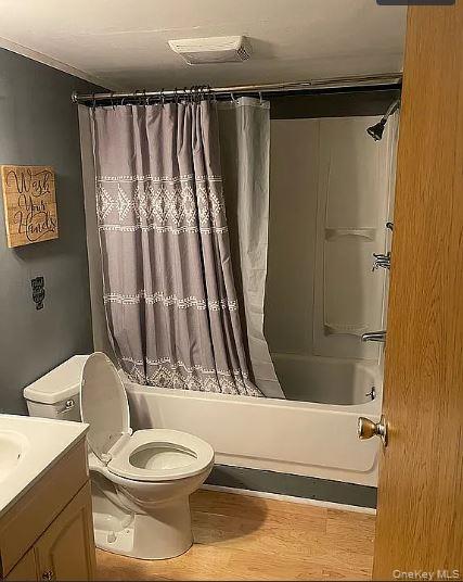 32 Abraham Joseph Circle, Middletown, NY 10940